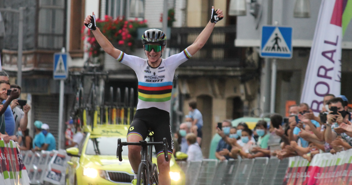 Nada pára Vleuten! Vitória para a holandesa na Durango-Durango!