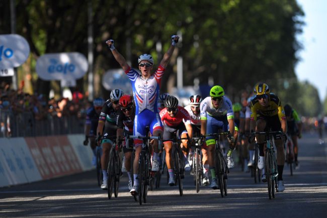 Demare o mais forte na Milano Torino!