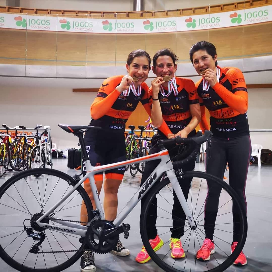 Camisola de campeã nacional feminina de volta ao Pelotão Continental através da Team Farto – BTC!