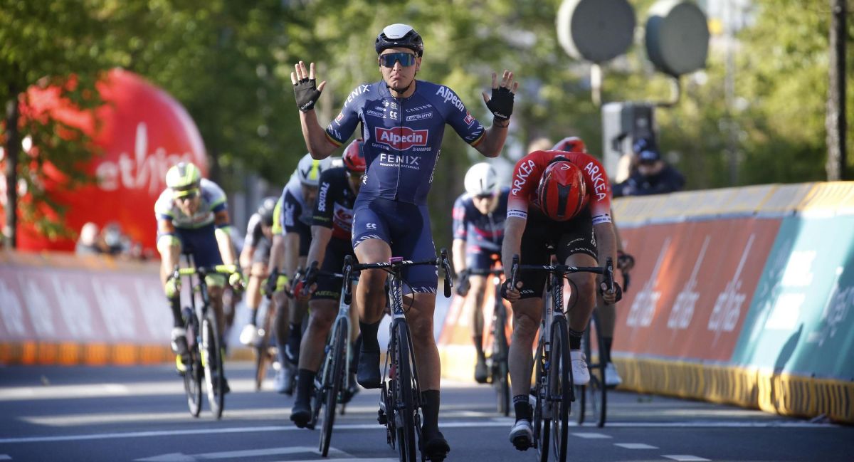 Merlier vence em Limburgo! Erro colossal da organização trama Van Moer!