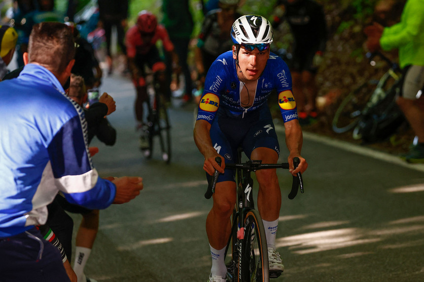 A correr para a história!