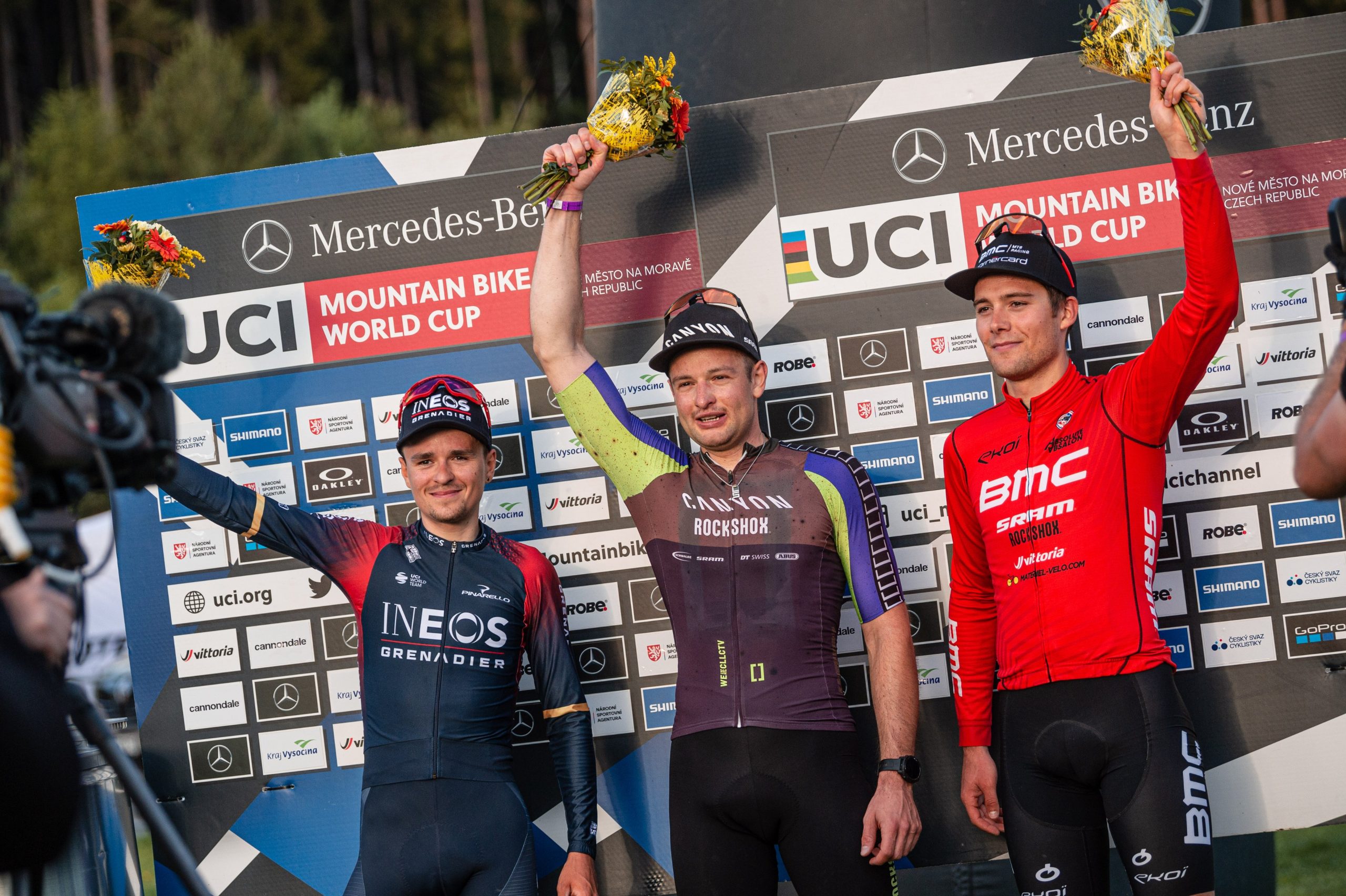 Neff e Schwarzbauer vencem XCC na abertura da Taça do Mundo de Nove Mesto na Morave!