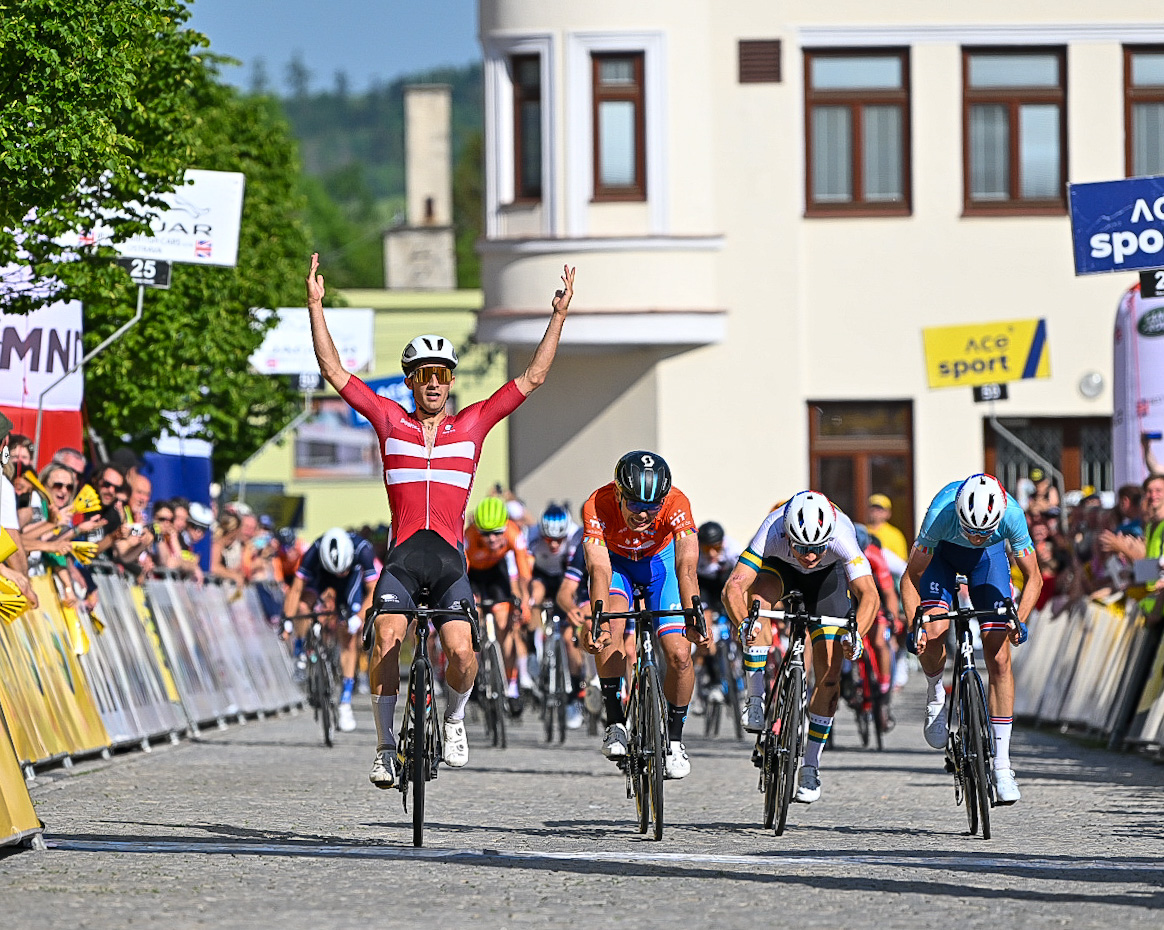 Kolze Changizi vence etapa 1 da Course de la Paix Sub23, mas Pavel Bittner é o novo líder!