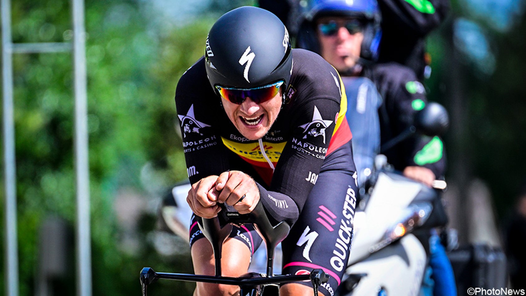 Campeão belga puxa dos galões e vence contrarrelógio da “sua” Volta!