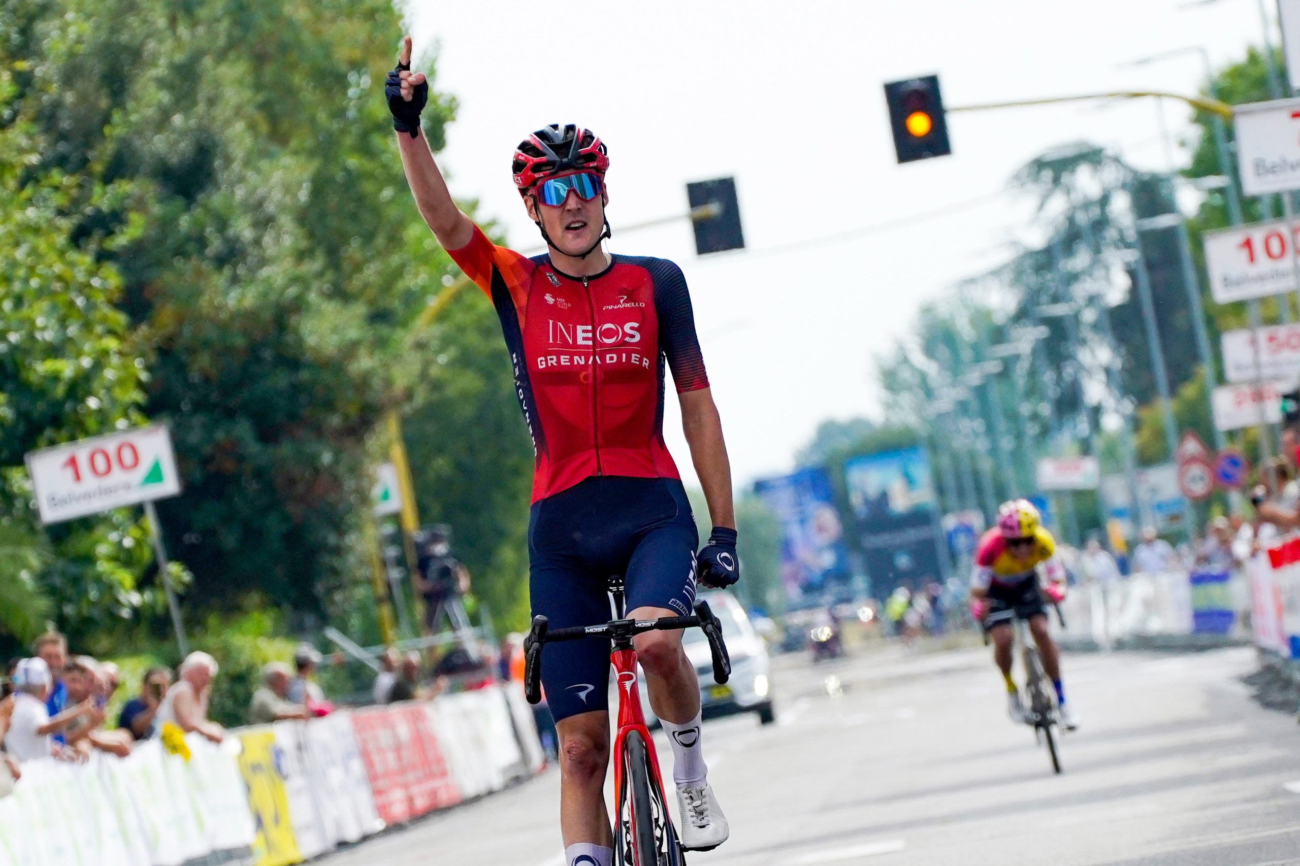 Pavel Sivakov em grande forma regressa às vitórias no Giro della Toscana!