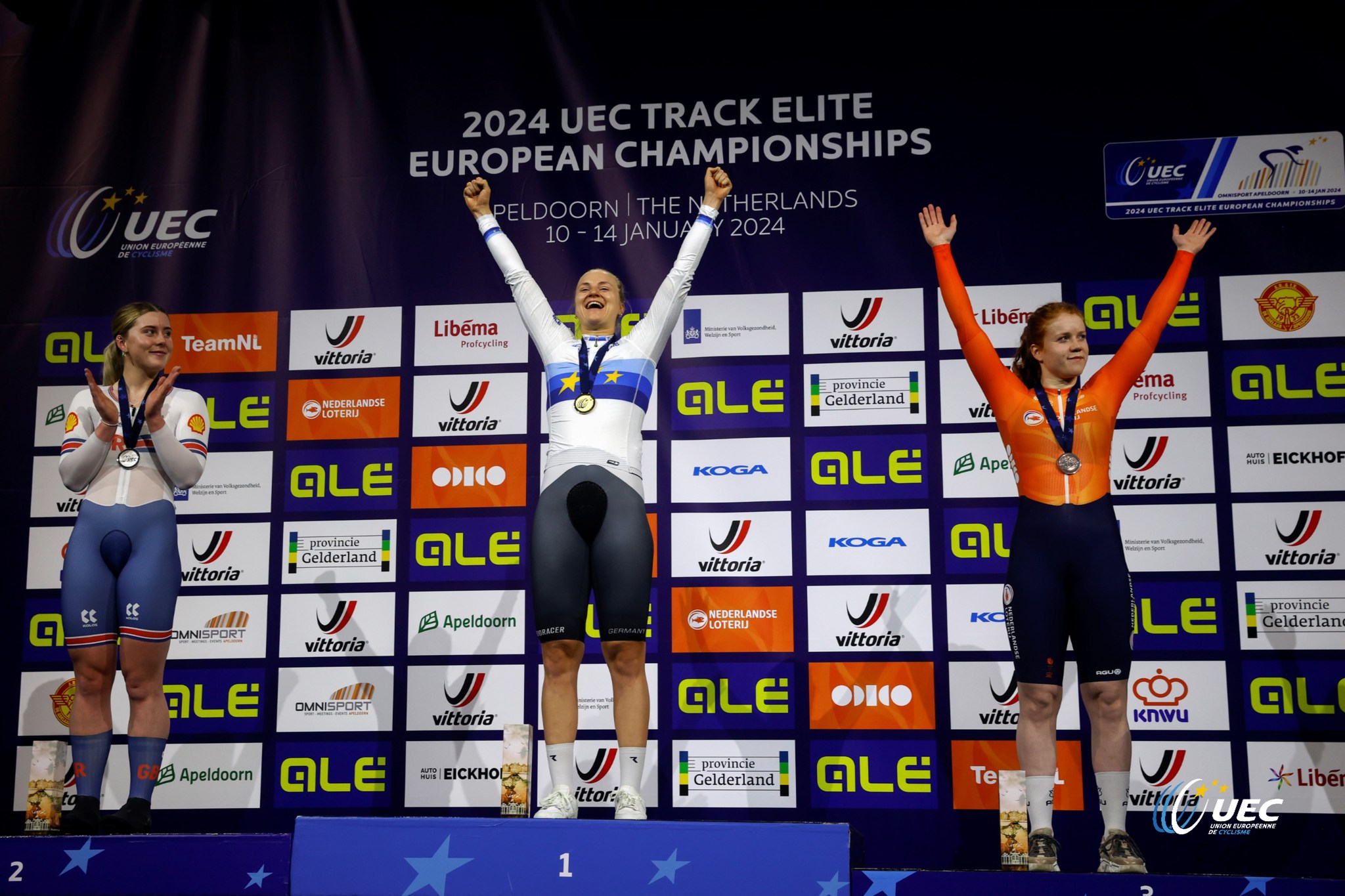 Pódio do Keirin Feminino dos Campeonatos Europeus de Pista com Emma Finucane, Lea Sophie Friedrich e Hetty van de Wouw