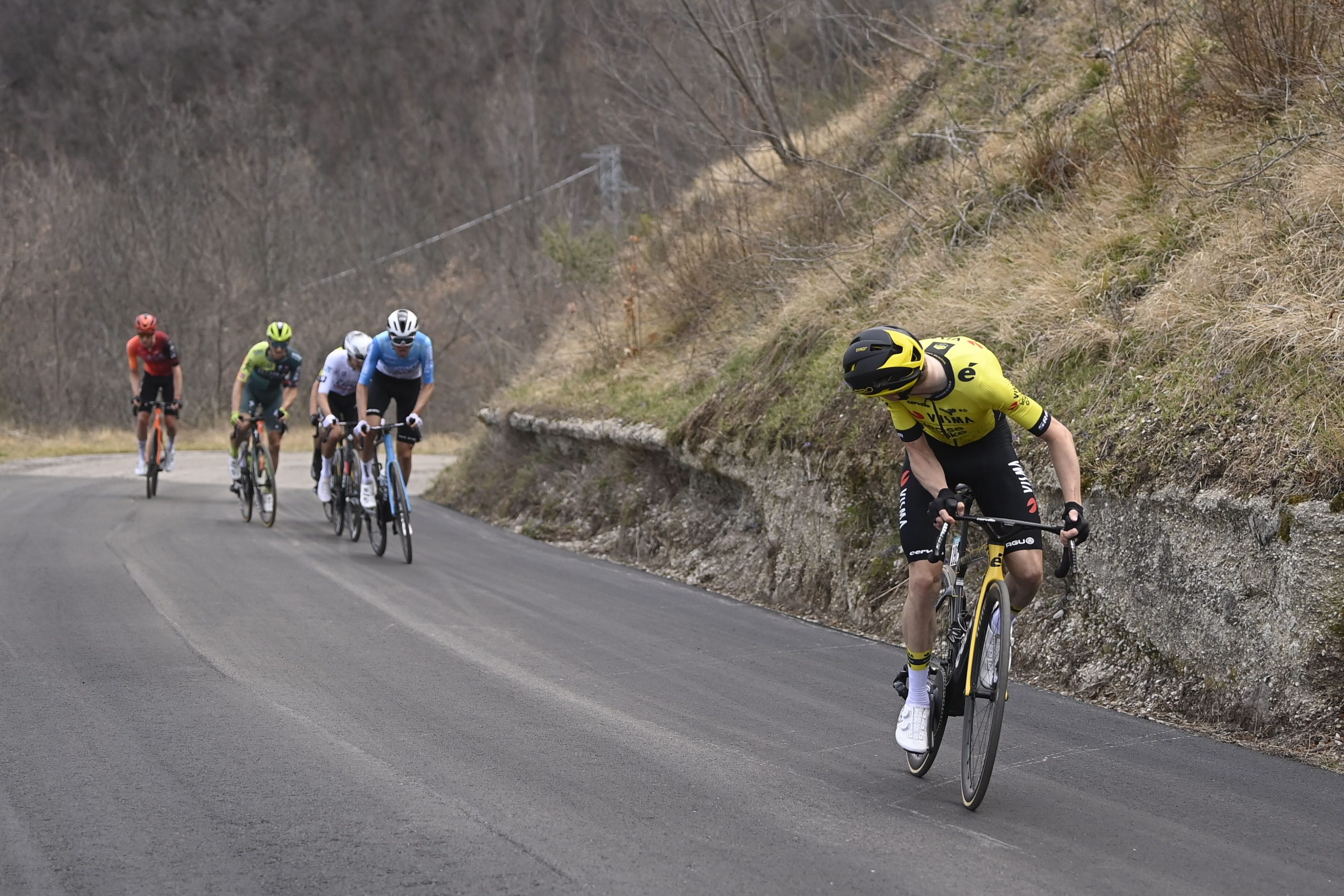 O ataque de Jonas Vingegaard na etapa 5 do Tirreno-Adriatico (Foto: Tirreno-Adriatico)