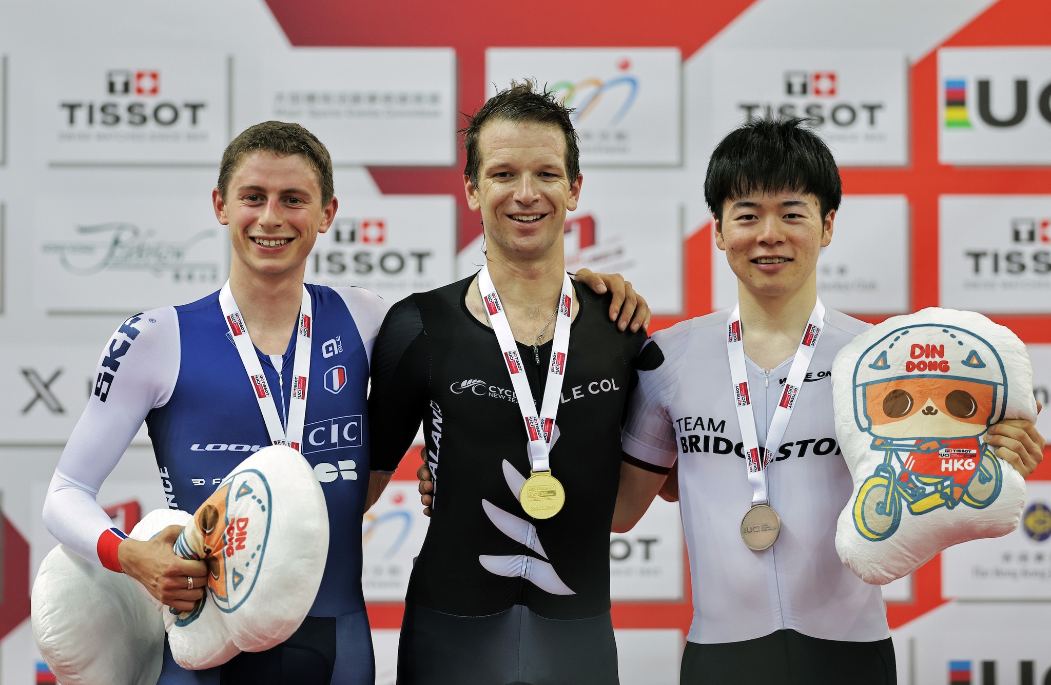 Pódio do Omnium masculino com Oscar Nilsson Julien, Aaron Gate e Naoki Kojima