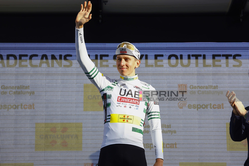 Tadej Pogacar segue líder da Volta Catalunya (Foto: Luis Angel Gomez/SprintCyclingAgency©2024)