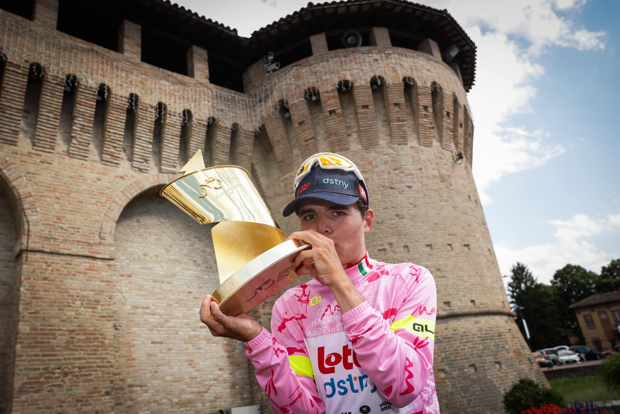 Jarno Widar é o grande vencedor do Giro Next Gen! Matthew Brennan vence etapa final!