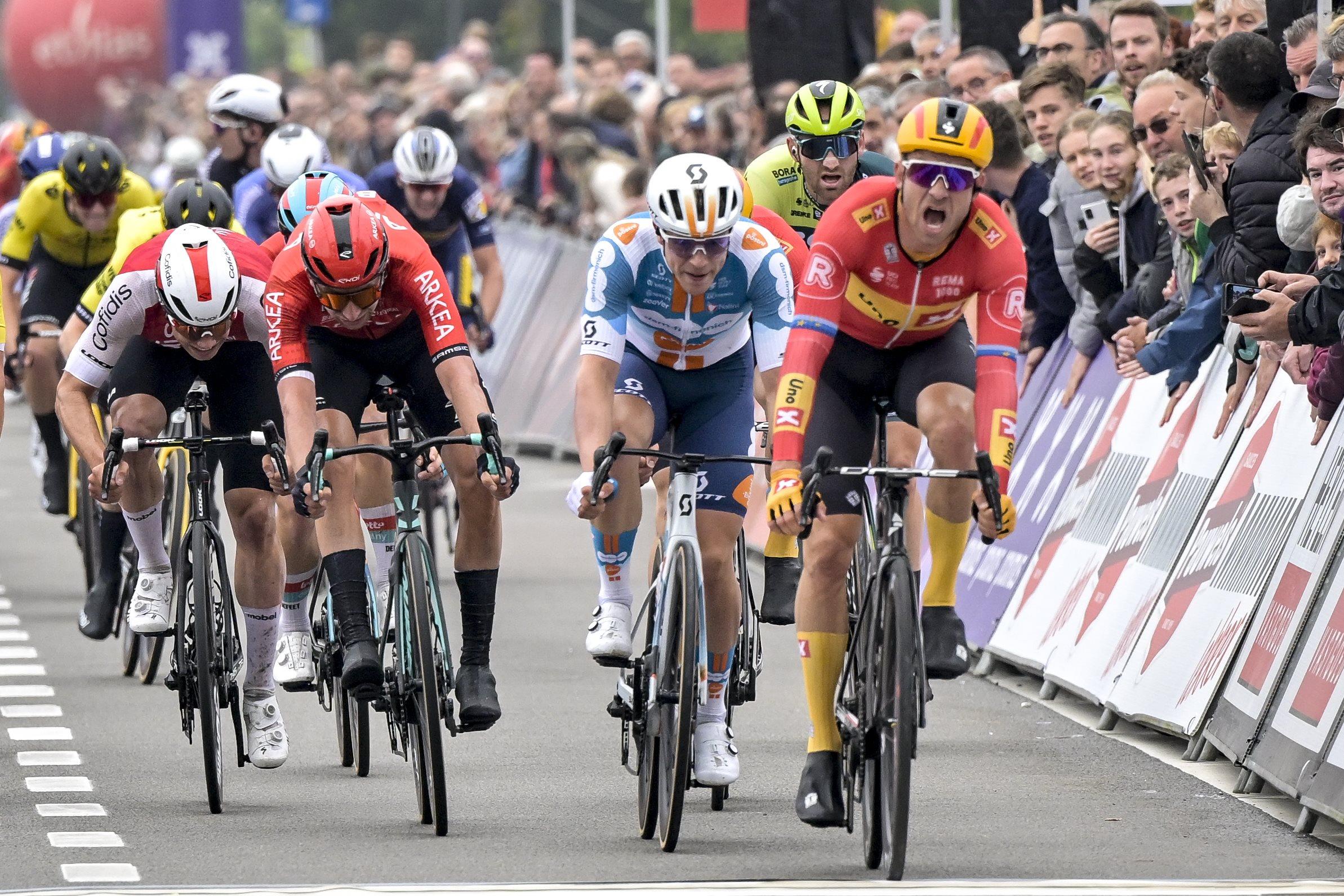 Alexander Kristoff em grande forma conquista Heistse Pijl!