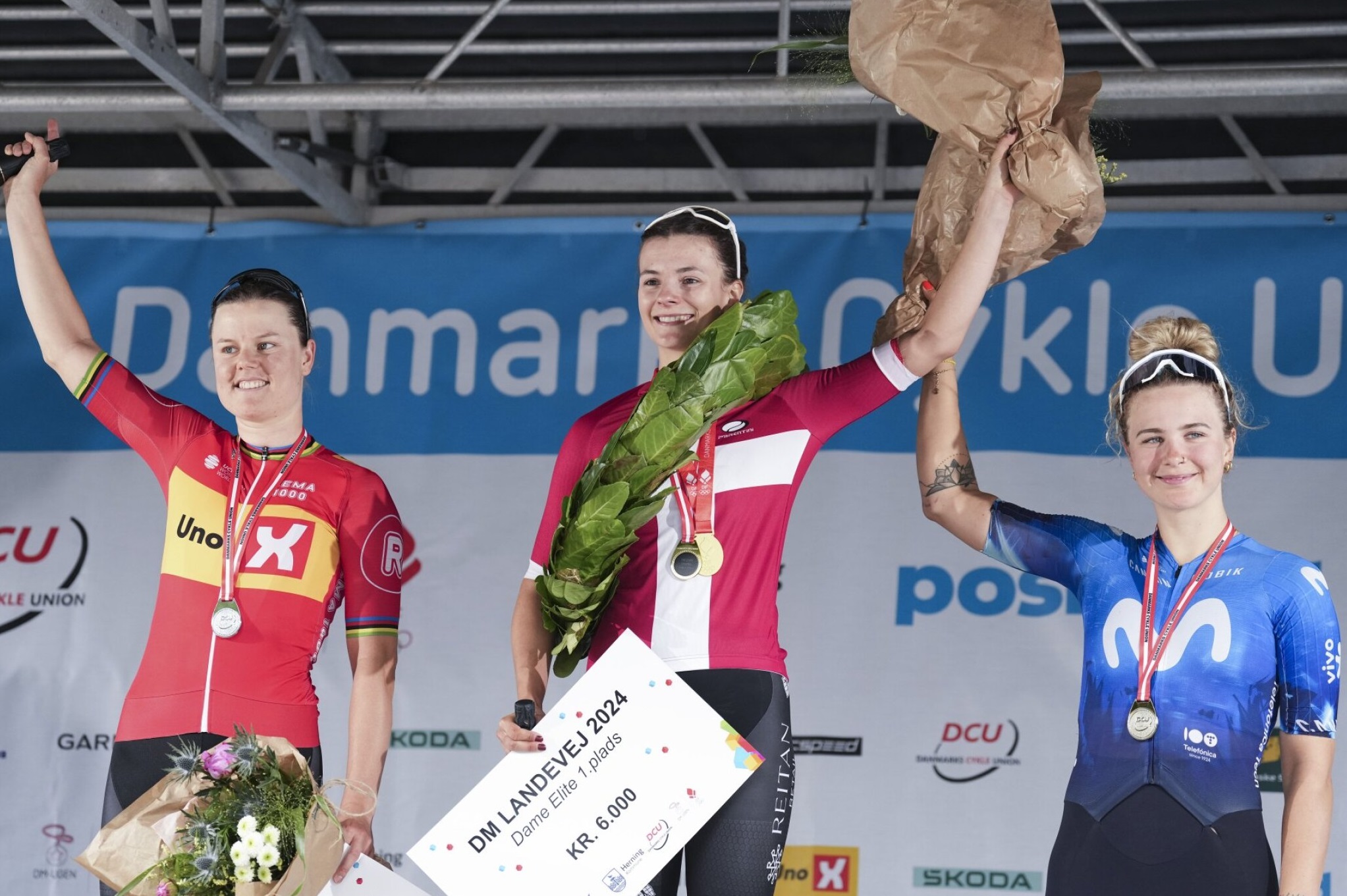 Pódio das Elites Femininas da Dinamarca com Amalie Dideriksen, Rebecca Koerner e Emma Norsgaard (Foto: Claus Fisker/Ritzau Scanpix)
