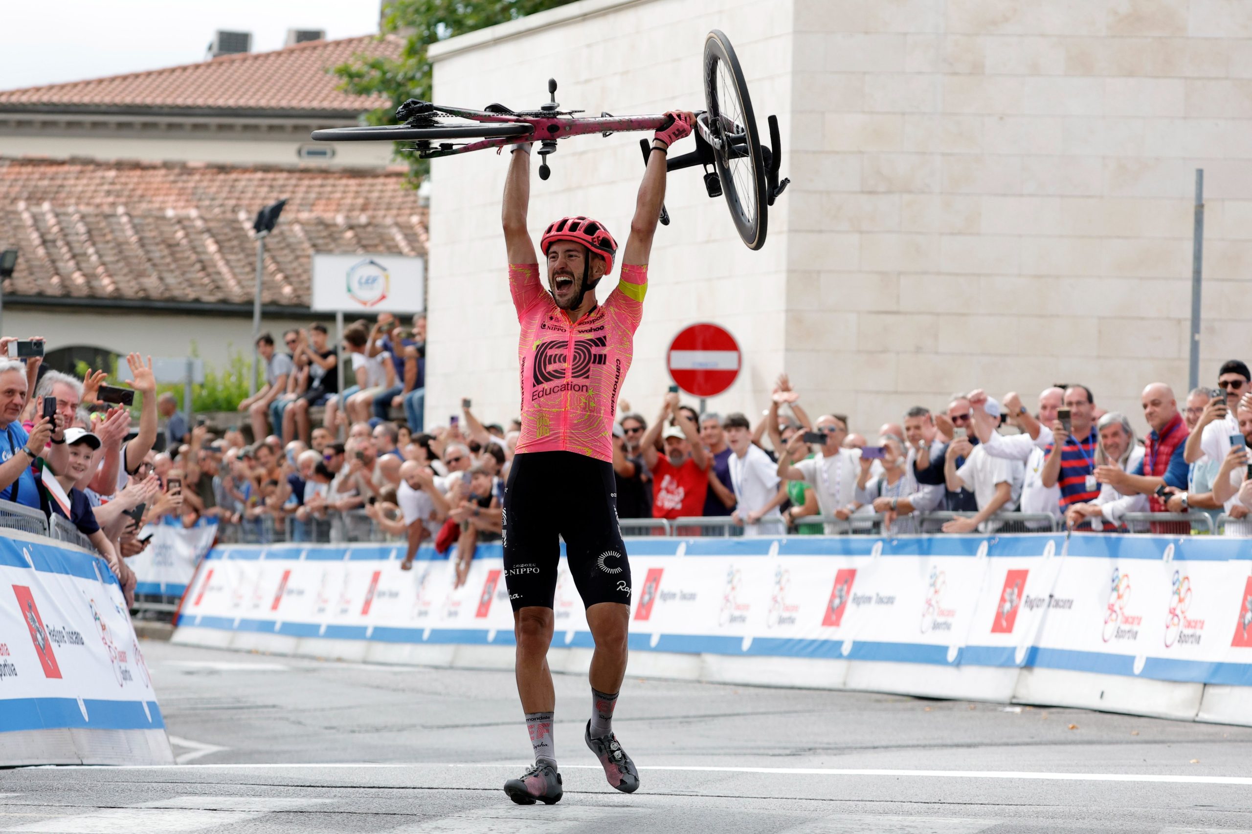 Alberto Bettiol em modo monstro no último dia dos Campeonatos Nacionais!