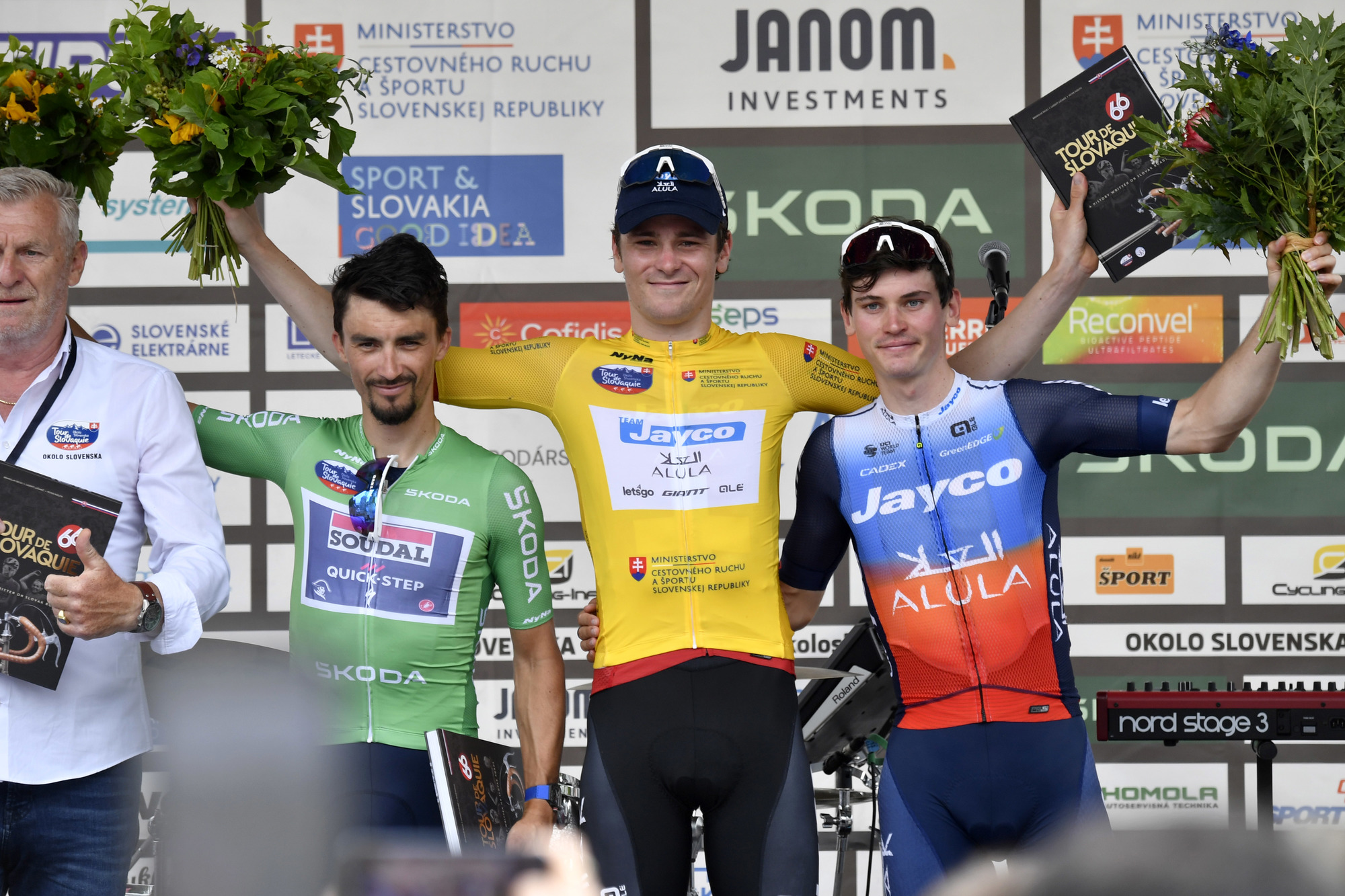 Pódio da Okolo Slovenska com Julian Alaphilippe, Mauro Schmid e Felix Engelhardt (Foto: Sprint Cycling Agency)