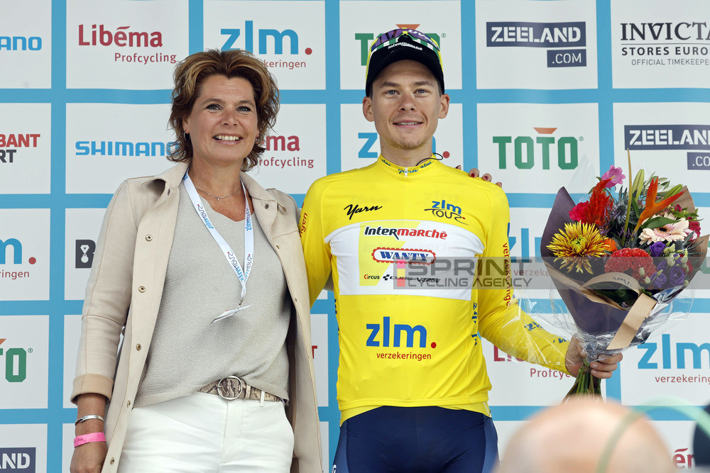 Rune Herregodts segue o camisola amarela do ZLM Tour (Foto: Dion Kerckhoffs/CV/SprintCyclingAgency©2024)