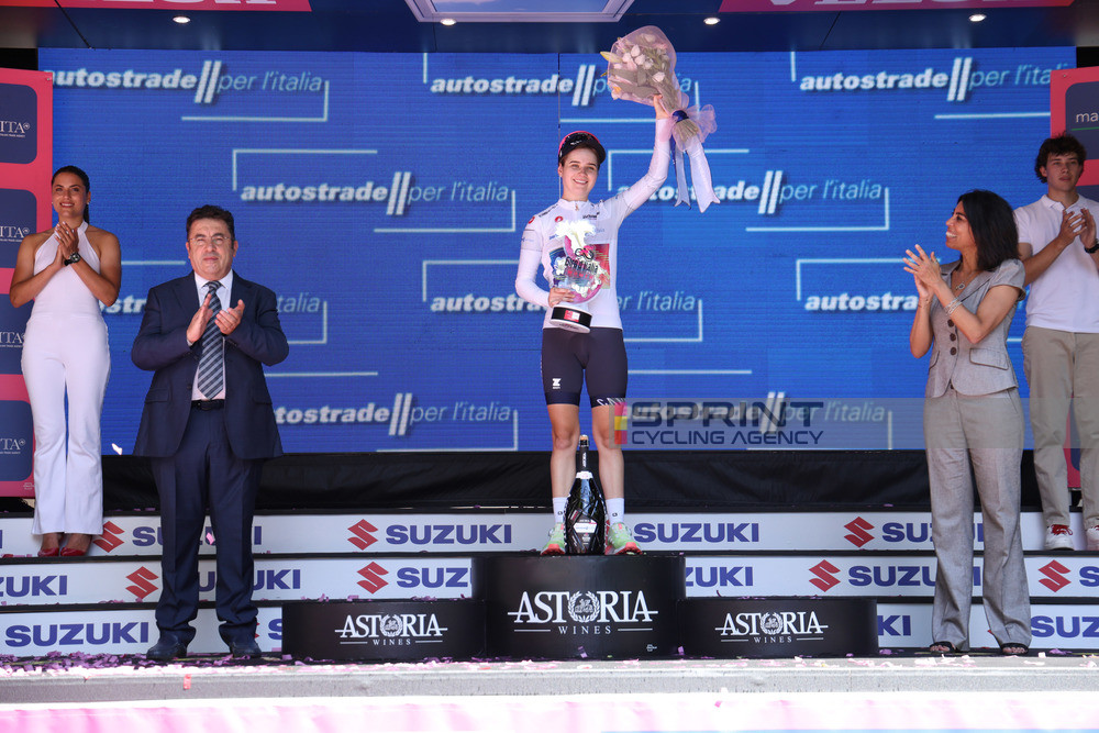 Neve Bradbury foi a melhor jovem do Giro d'Italia (Foto: Alessandro Perrone/SprintCyclingAgency©2024)
