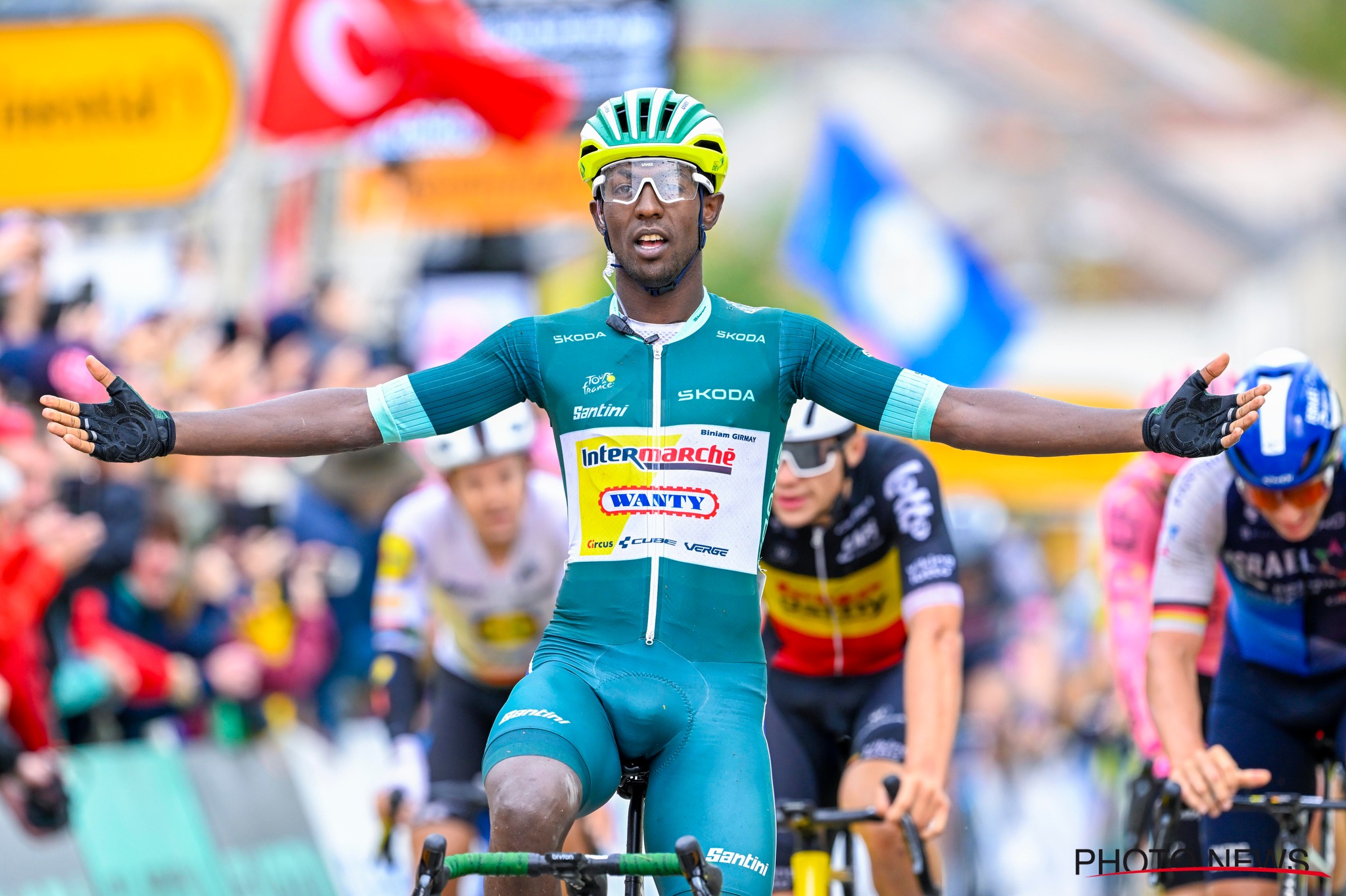 Biniam Girmay em busca do Poker na última chance para sprinters do Tour de France!