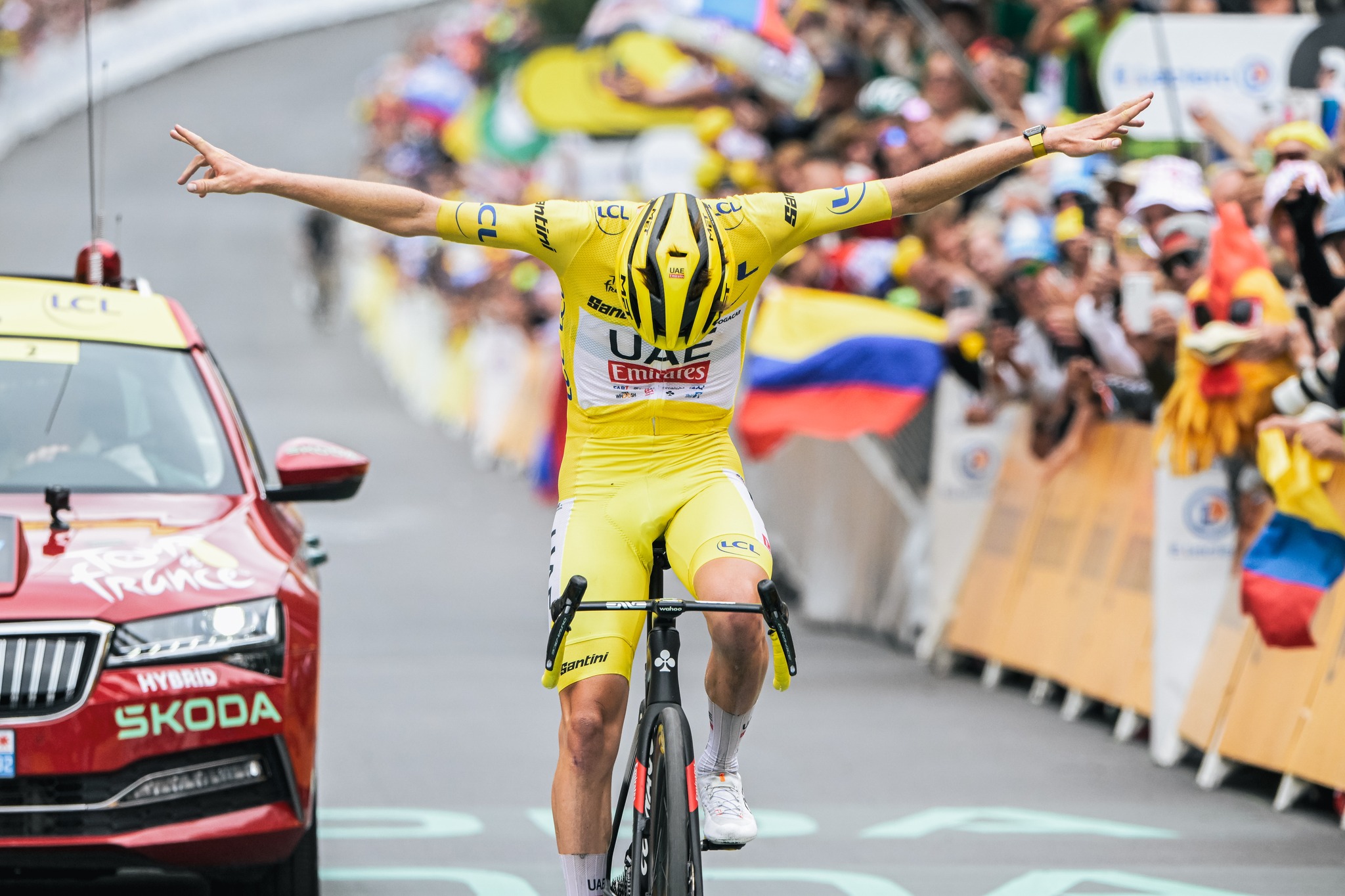 Monumental Tadej Pogacar conquista Isola 2000 na etapa 19 do Tour de France!