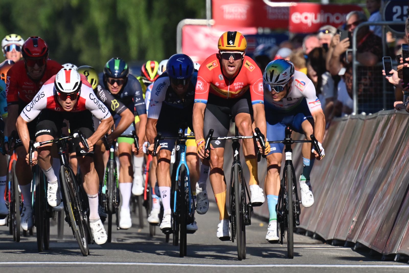 Alexander Kristoff triunfa em Rognan e é o primeiro líder da Arctic Race of Norway!