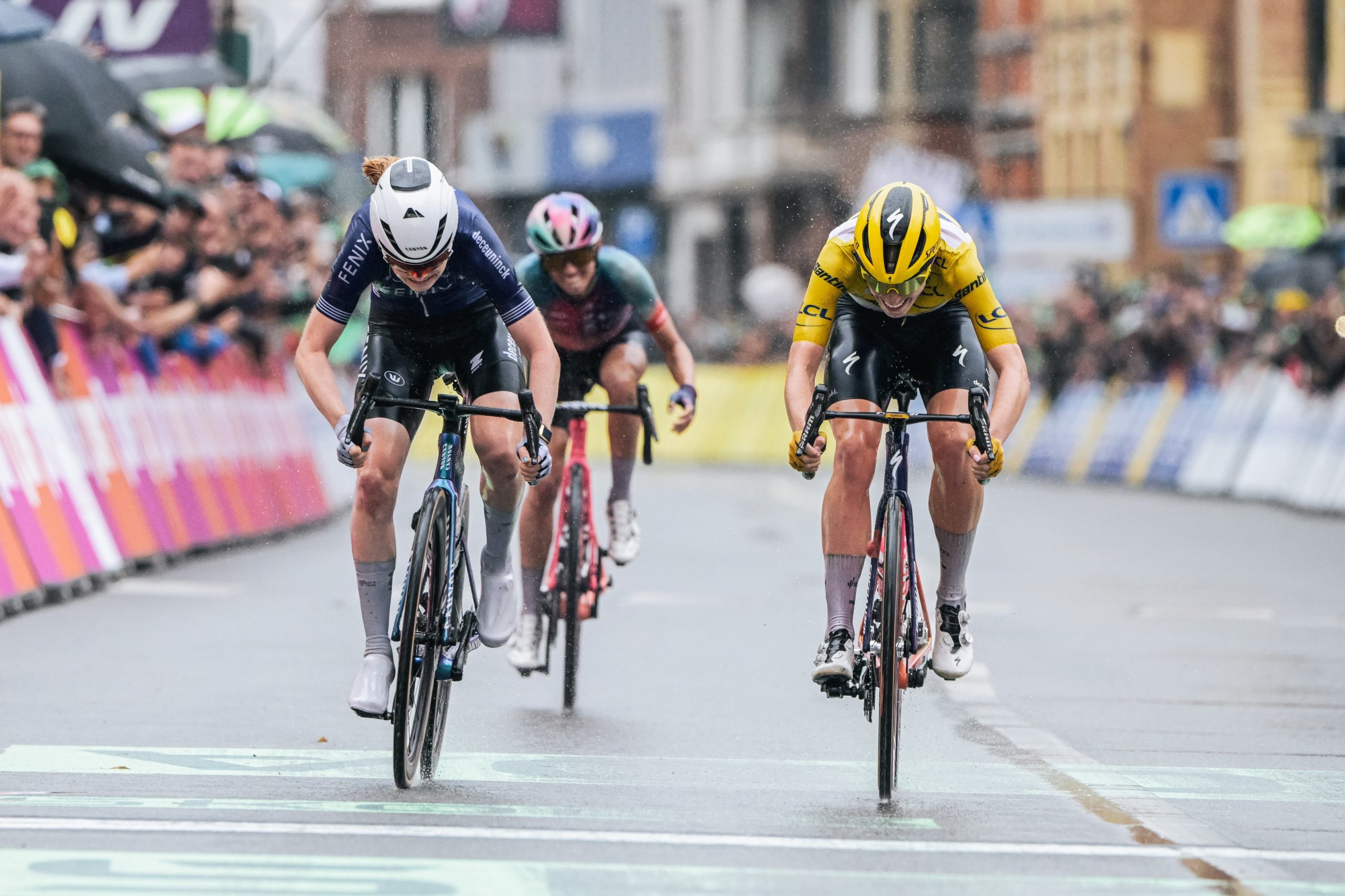 Puck Pieterse conquista etapa 4 do Tour de France Femmes, após emocionante final!