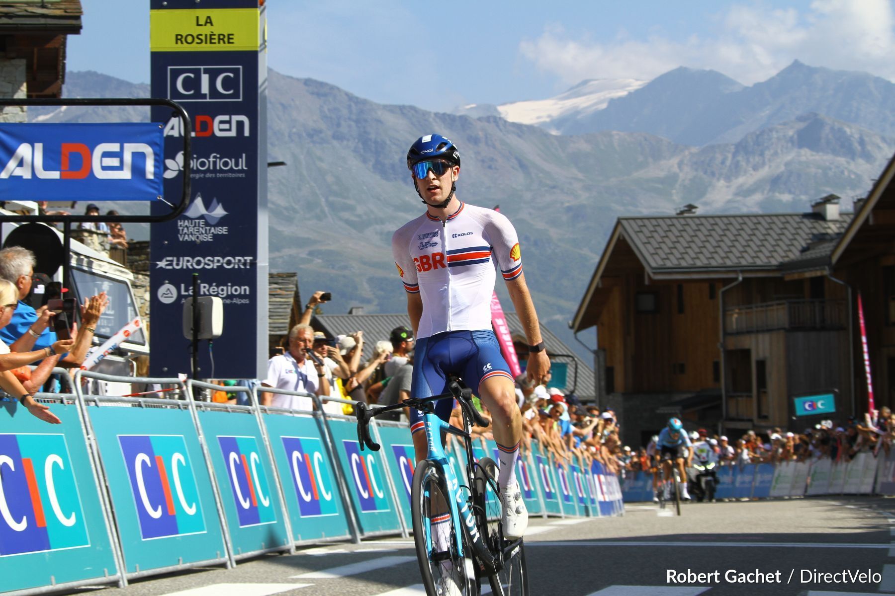 Joe Blackmore conquista etapa 3 e é o novo líder do Tour de l’Avenir! Lucas Lopes foi 9º!
