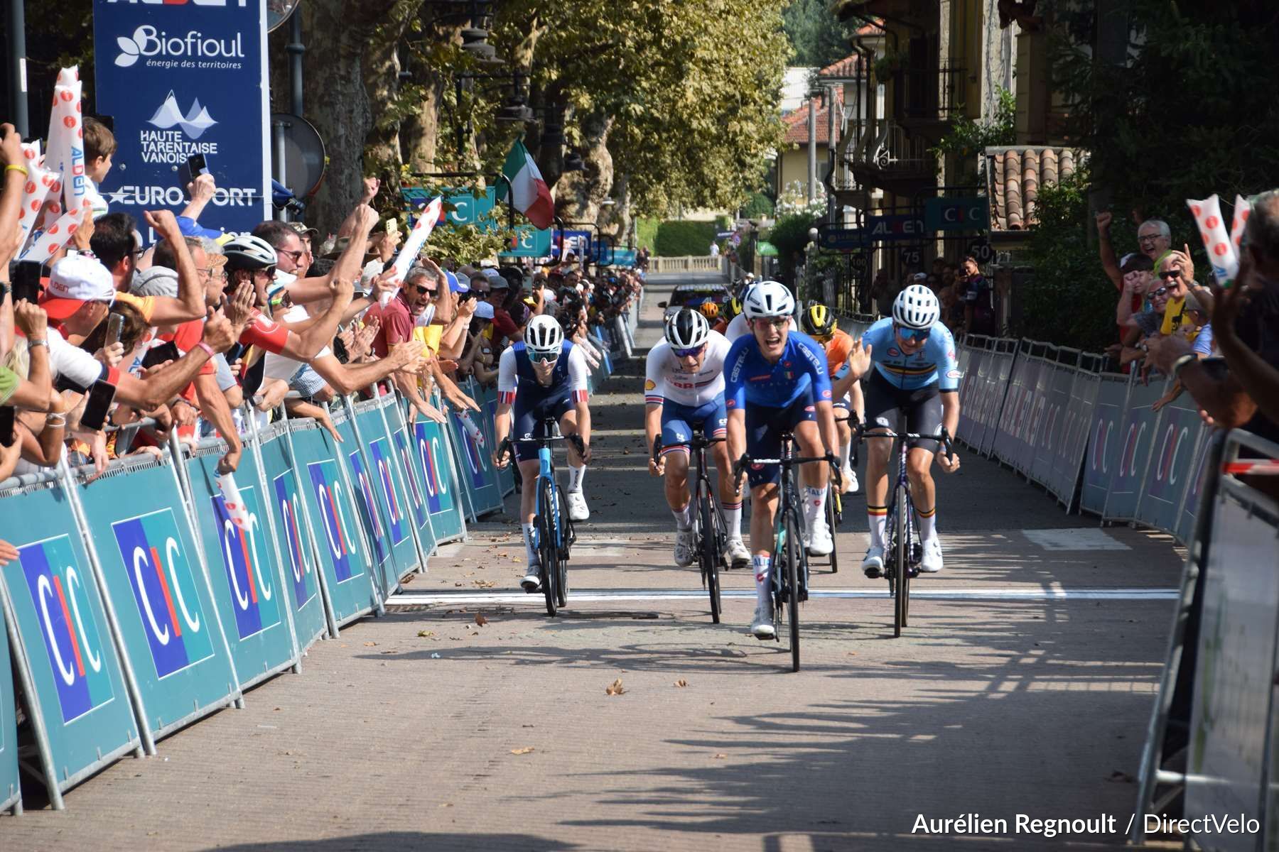 Reviravolta no Tour de l’Avenir! Florian Kajamini triunfa em Condove e Joe Blackmore é o novo líder!
