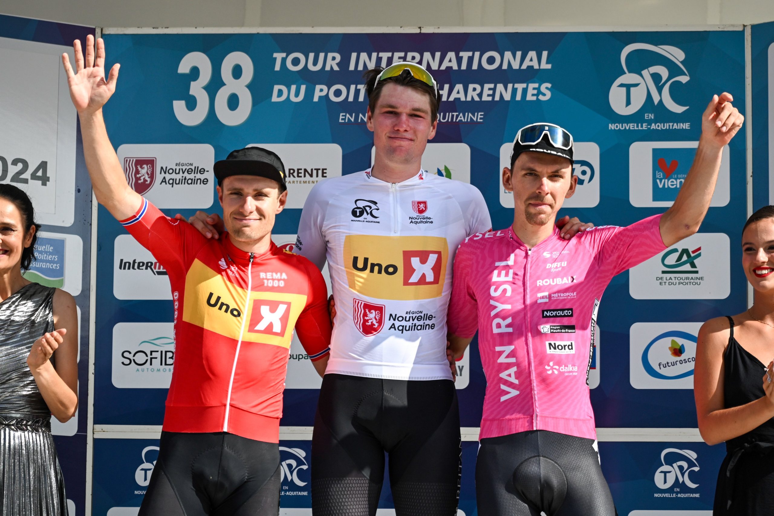 Pódio final do Tour du Poitou-Charentes com Fredrik Dversnes, Soren Waerenskjold e Samuel Leroux (Foto: S.Rave)
