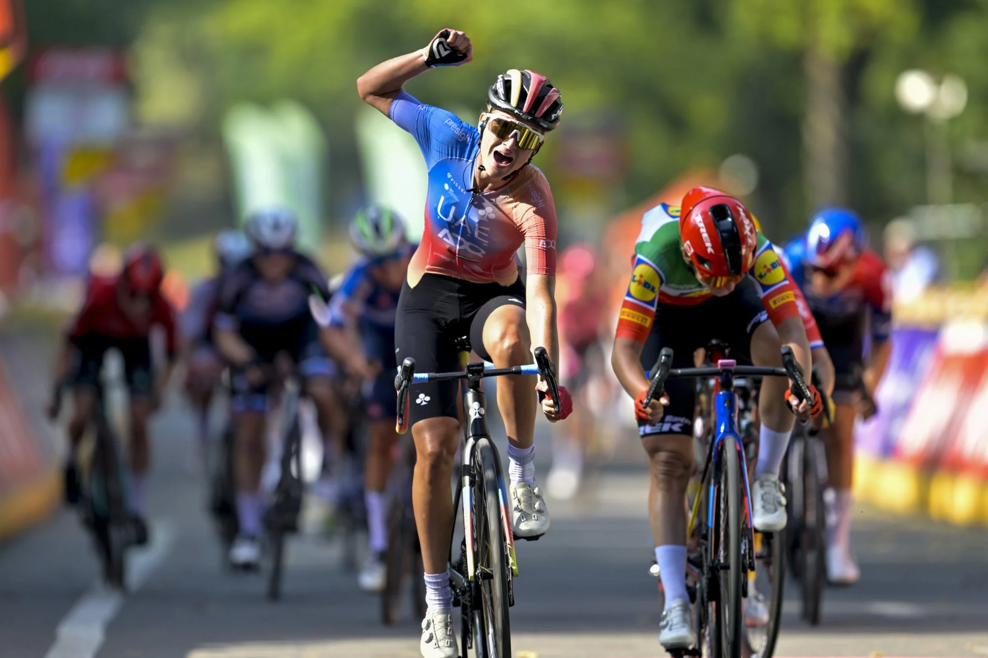 Karlijn Swinkels estreia-se a vencer em 2024 na St Feuillien Grand Prix de Wallonie!