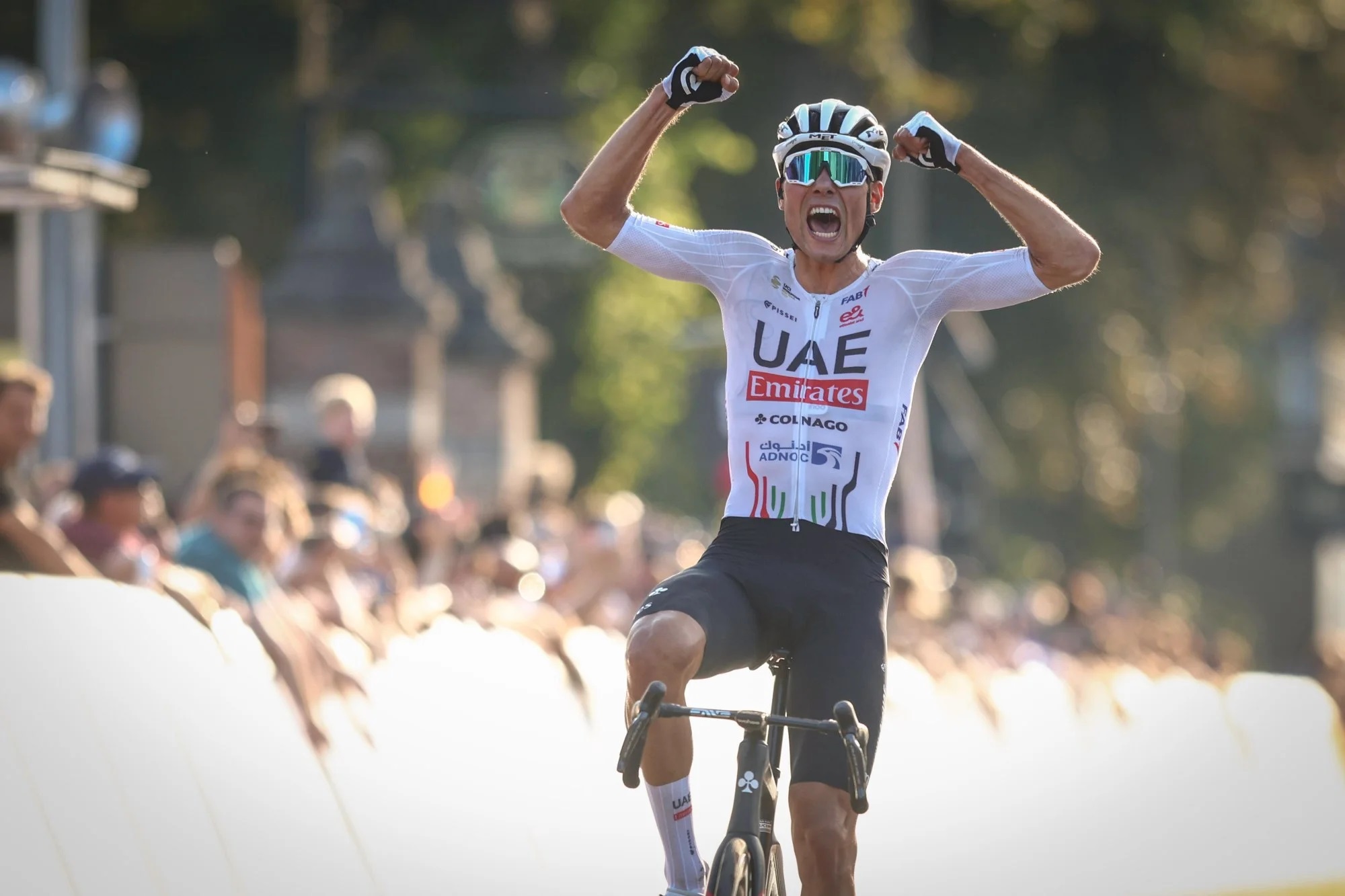 Filippo Baroncini conquista Super 8 Classic! Rui Oliveira em grande forma é 3º!