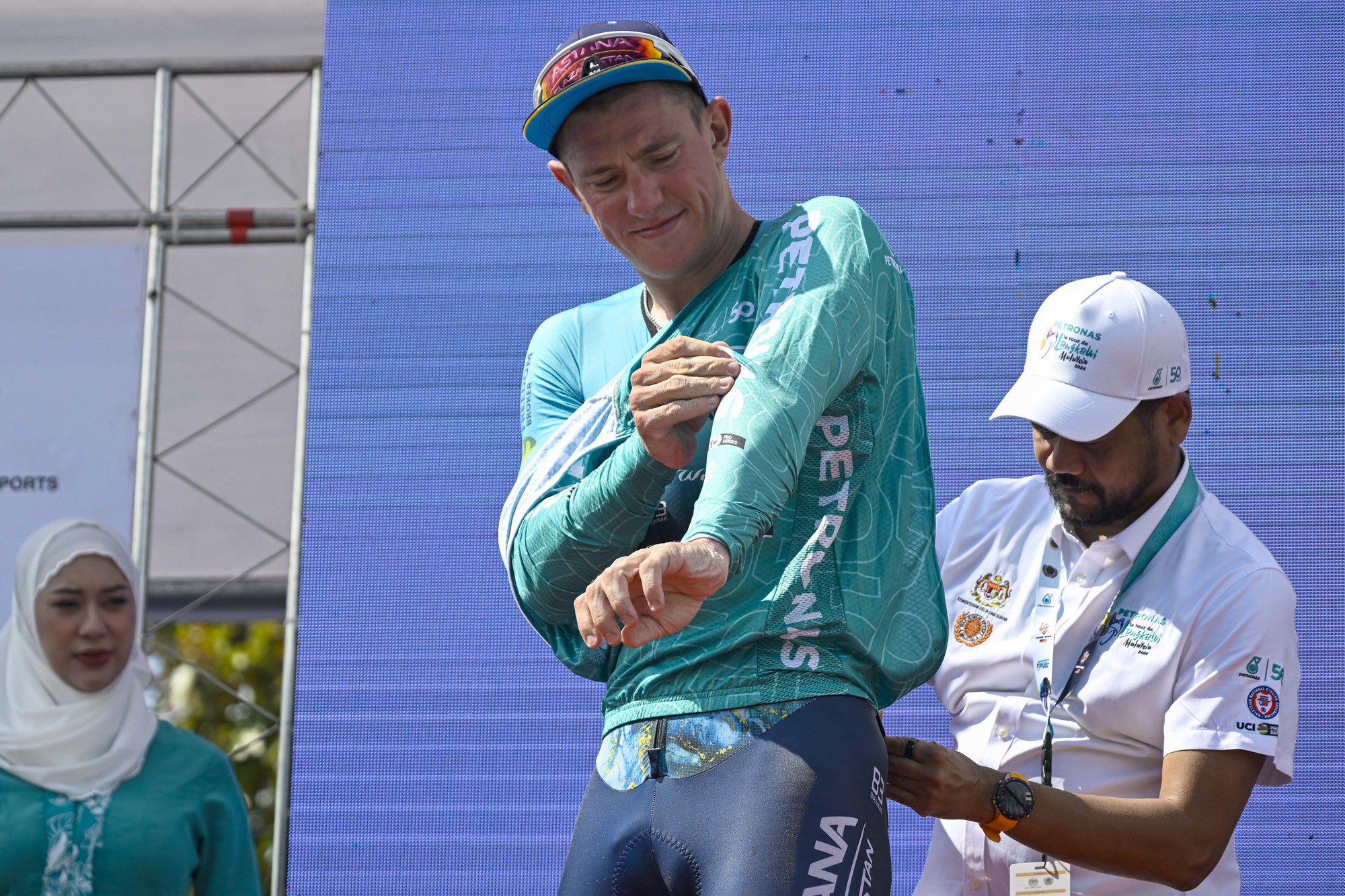 Gleb Syritsa é o primeiro líder do Tour de Langkawi (Foto: Sprint Cycling Agency)