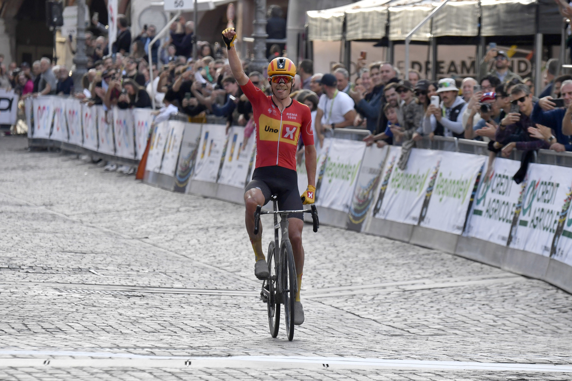 Magnus Cort conquista Veneto Classic e dá última vitóra do ano à Uno-X Mobility!