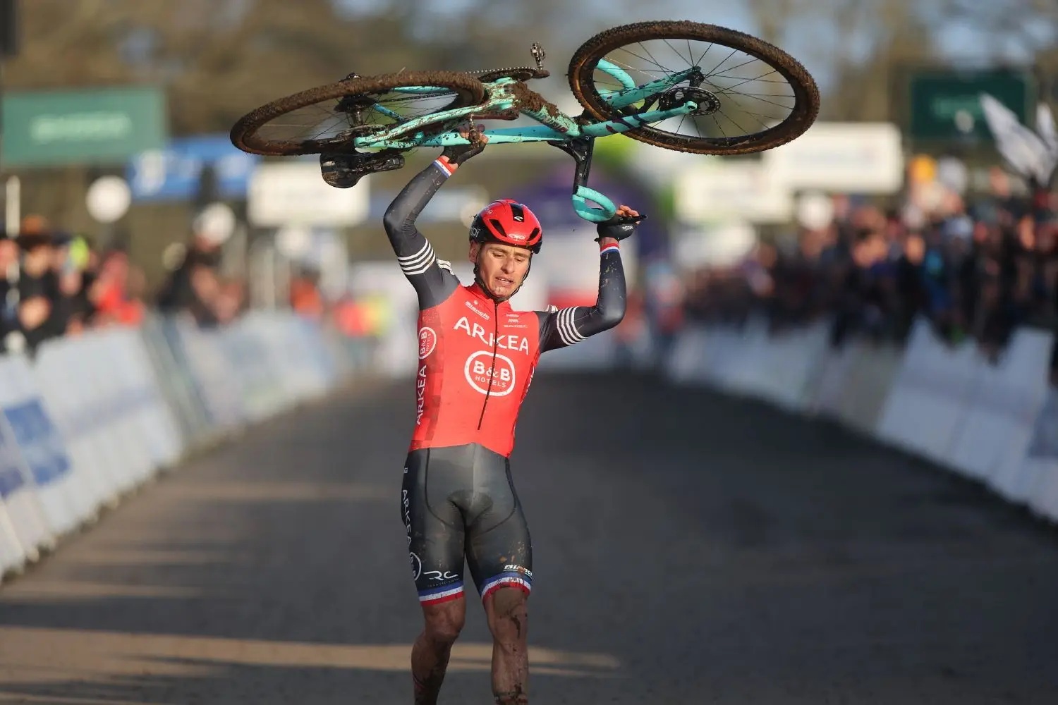 Clément Venturini histórico nos Campeonatos Nacionais de Ciclocrosse da França (Foto: Patrick Pichon / FFC)