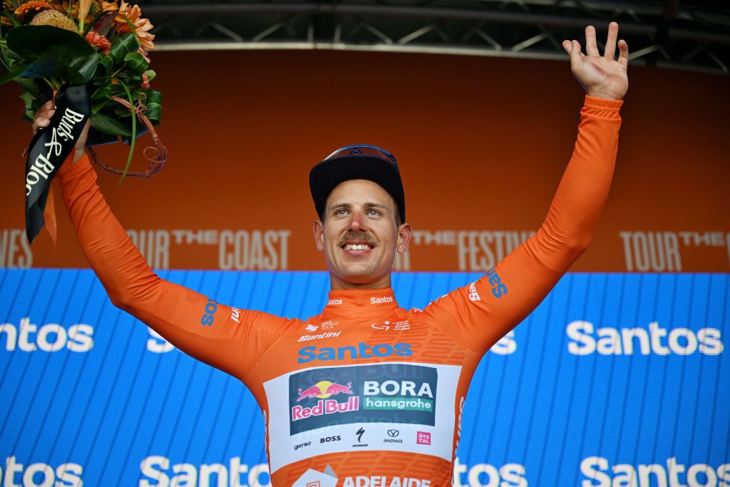 Sam Welsford é o primeiro camisola laranja do Tour Down Under (Foto: Getty Images)