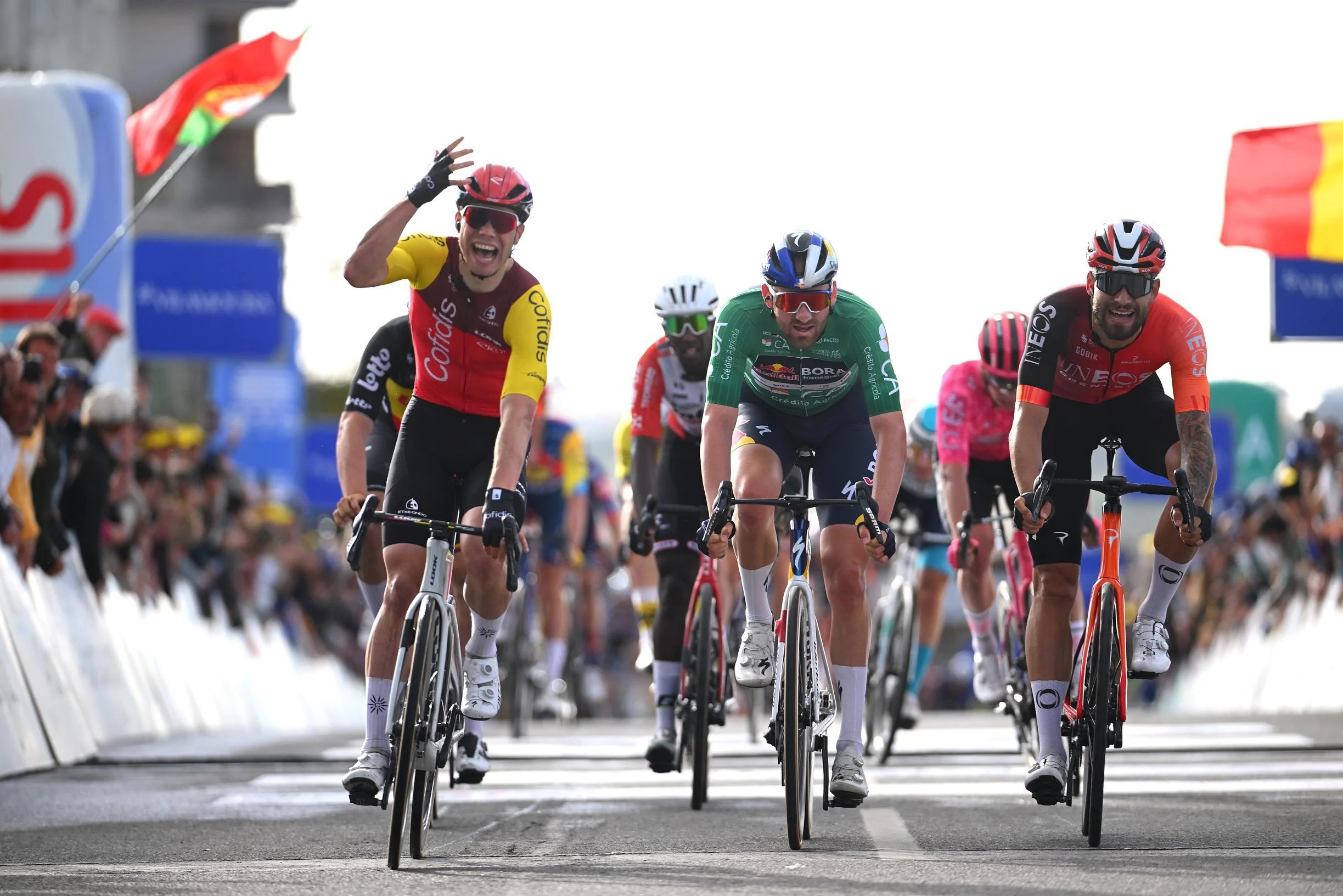 Milan Fretin triunfa na etapa 4 da Volta ao Algarve! Jan Christen segue líder!