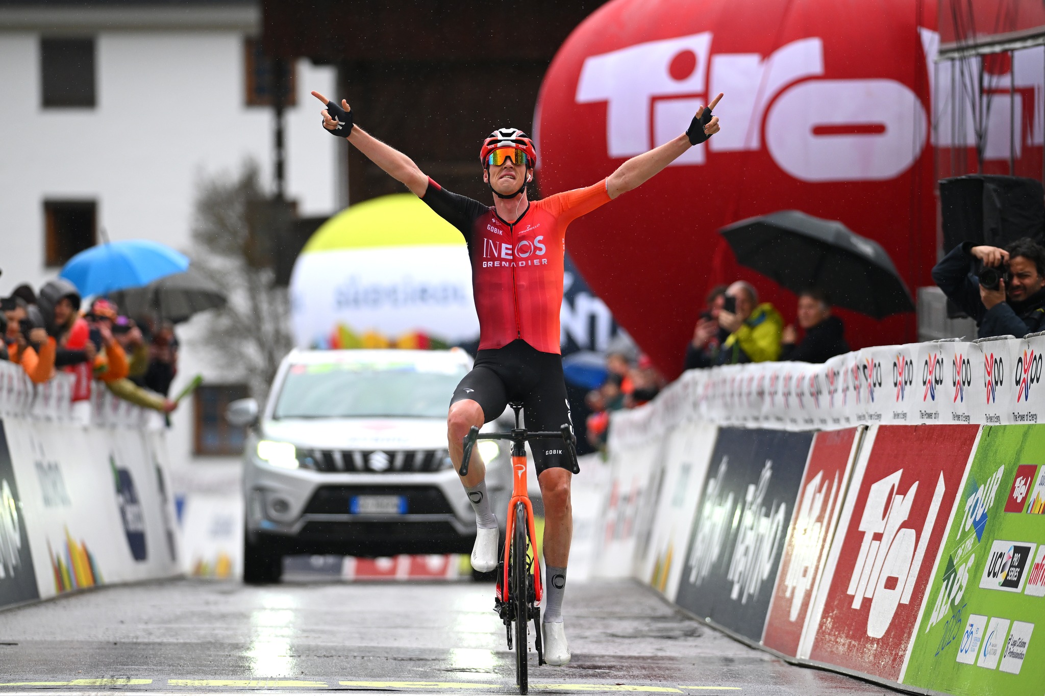Thymen Arensman conquista etapa 4 do Tour of the Alps e é o novo líder da geral!