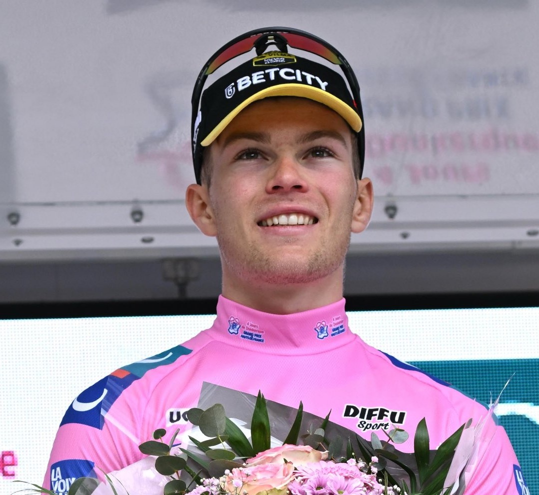 Axel Zingle segue o camisola rosa do 4 Jours de Dunkerque (Foto: 4 Jours de Dunkerque)