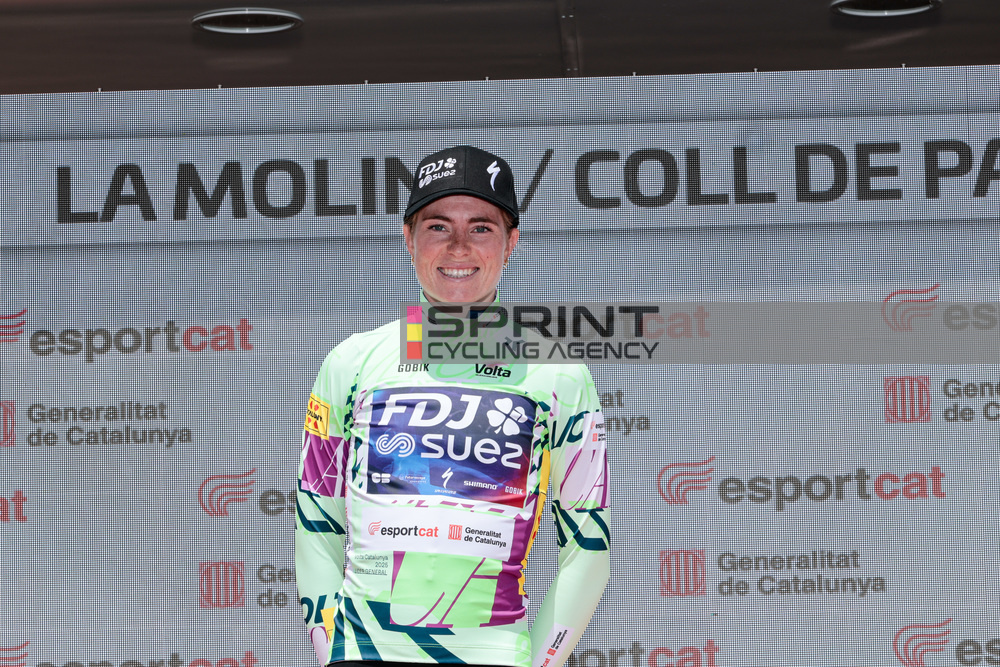 Demi Vollering é a nova líder da Volta Catalunya (Foto: Rafa Gomez/SprintCyclingAgency©2025)