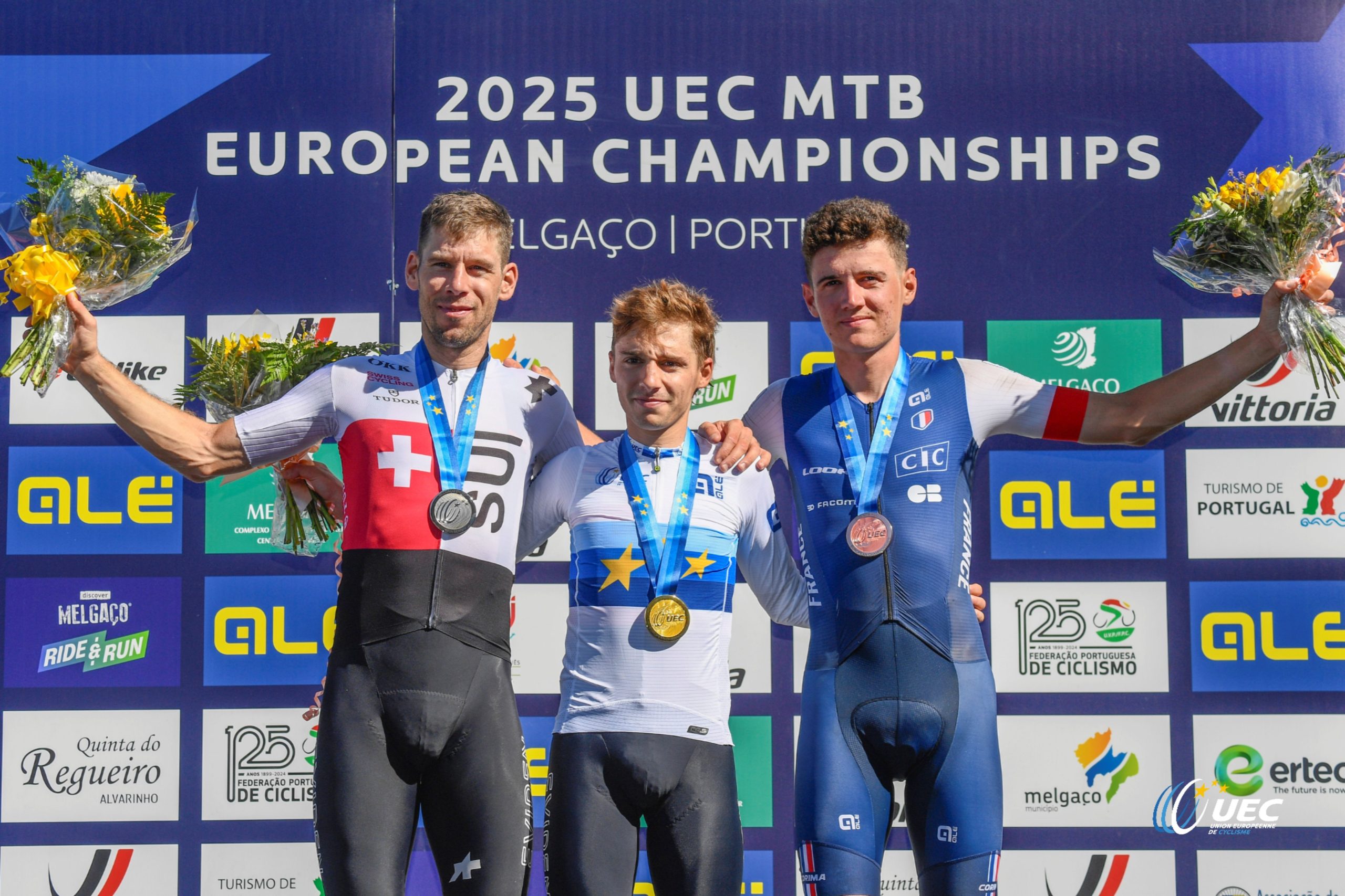 O pódio dos elites masculinos com Thomas Litscher, Luca Schatti e Adrien Boichis