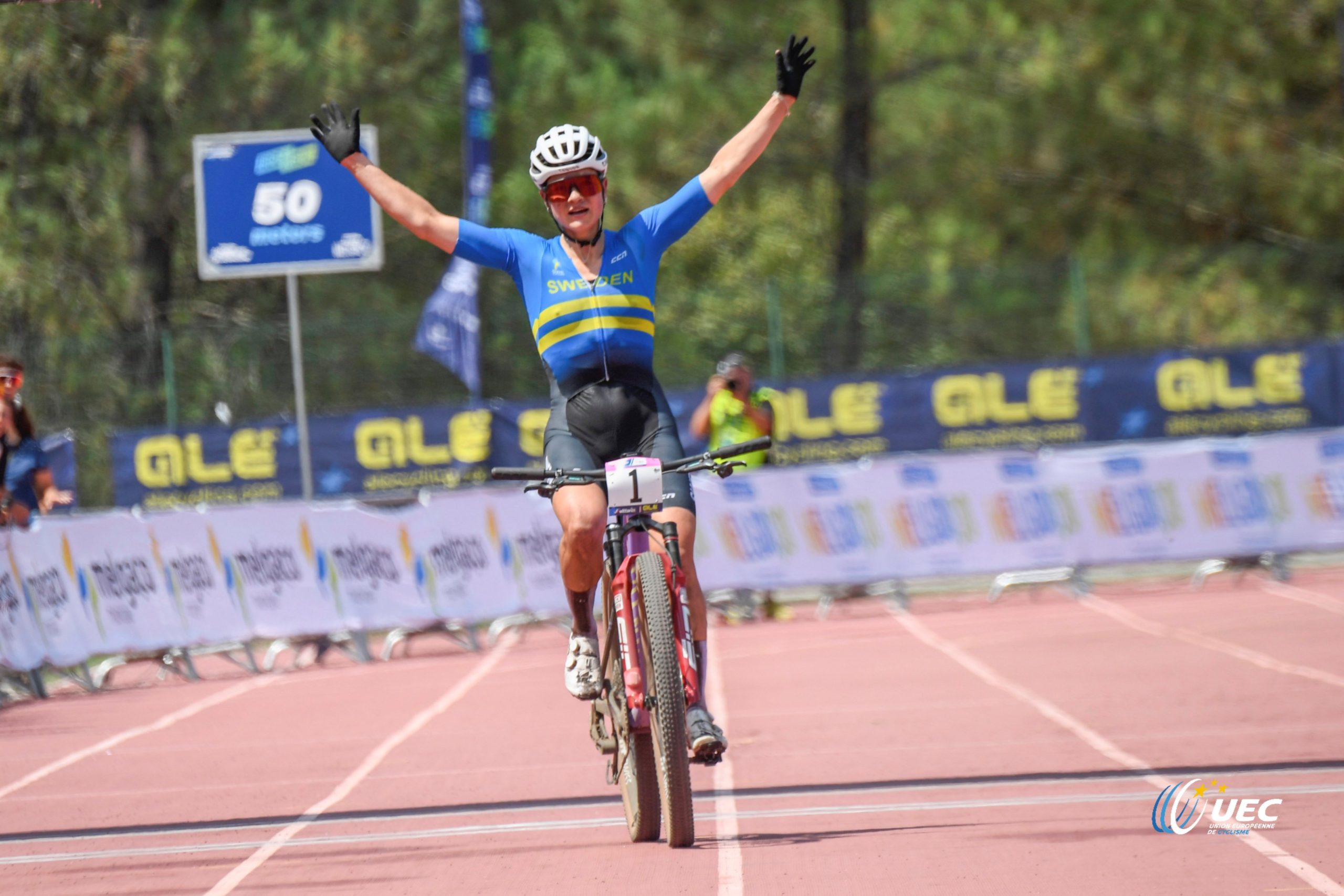 Jenny Rissveds fez a dobradinha nos Campeonatos da Europa de Mountain-Bike em Melgaço