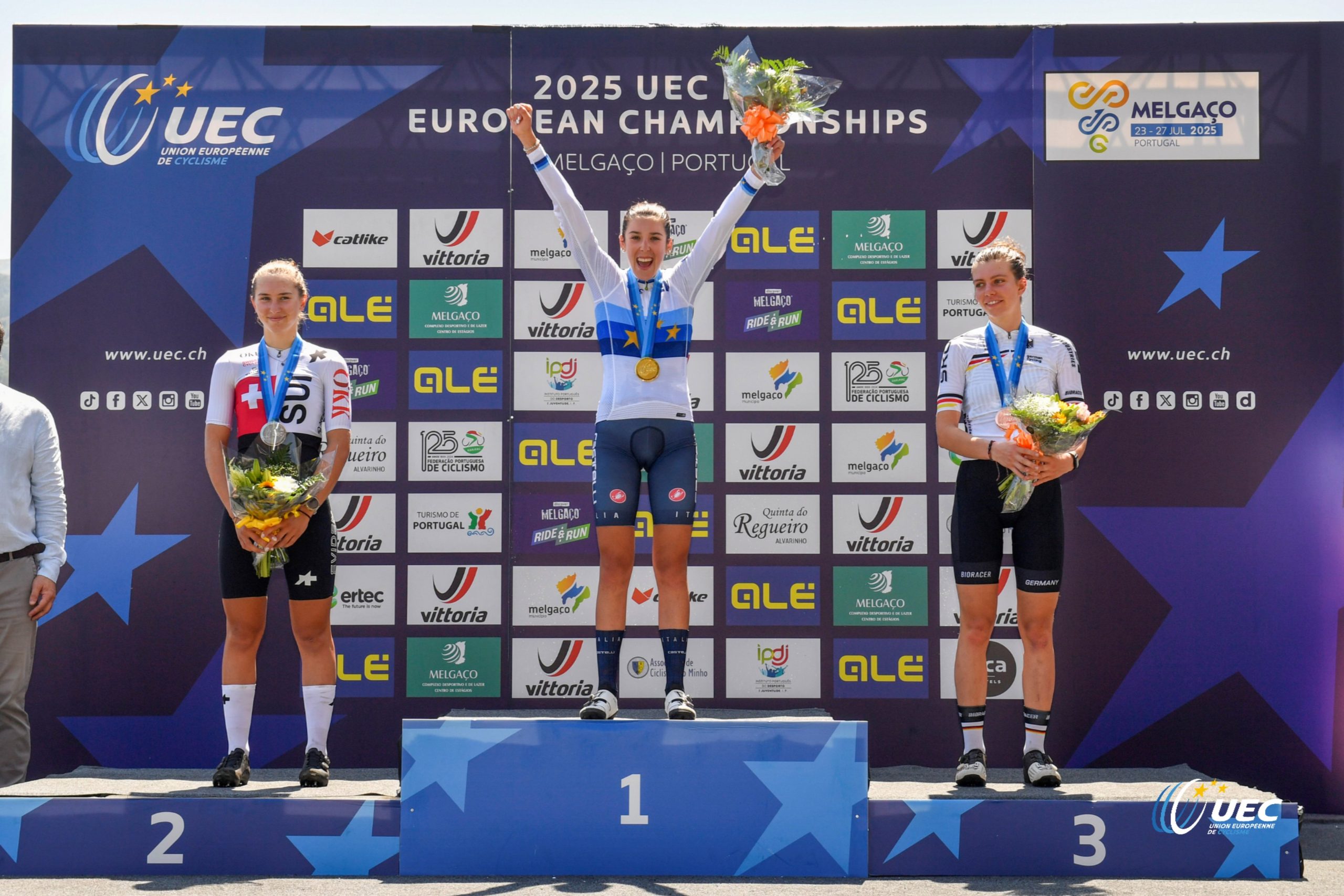 O pódio das Sub-23 Femininas com Anina Hutter, Valentina Corvi e Sina van Thiel