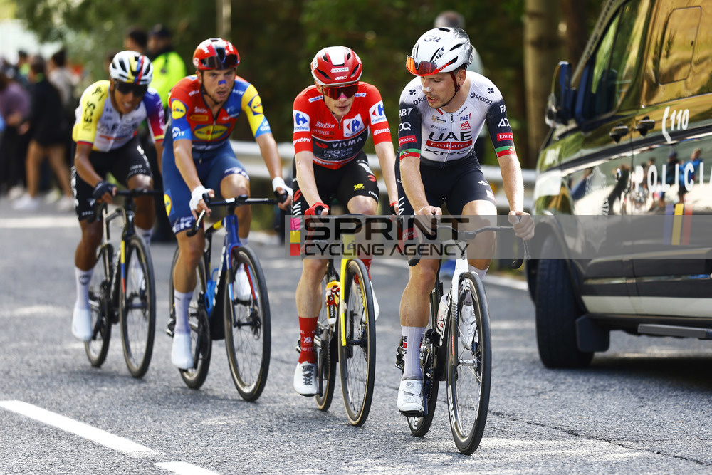 João Almeida mostrou-se num bom nível na subida final em Pal (Foto: Luis Angel Gomez/SprintCyclingAgency©2025)