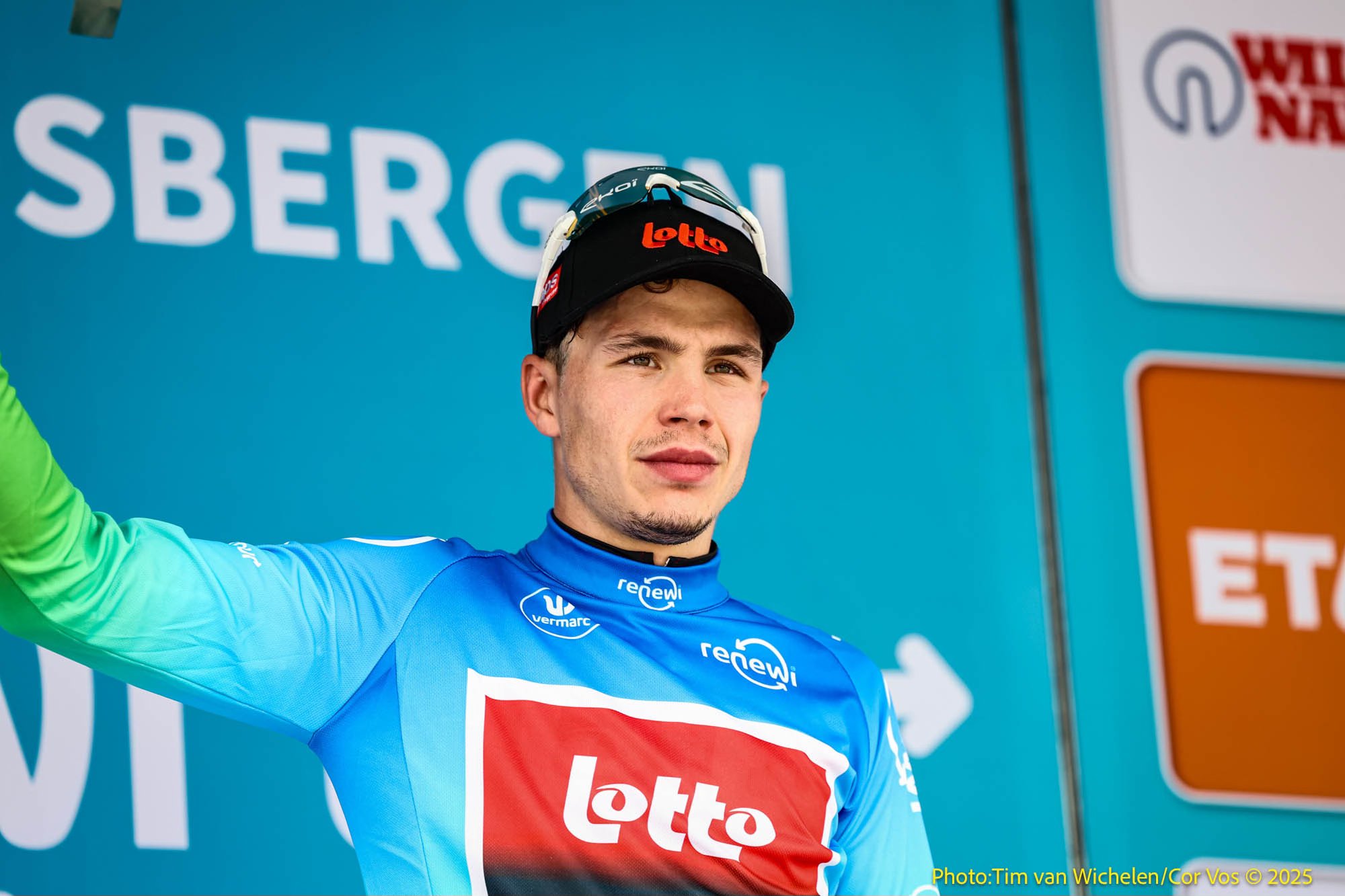 Arnaud De Lie subiu à liderança da classificação geral do Renewi Tour