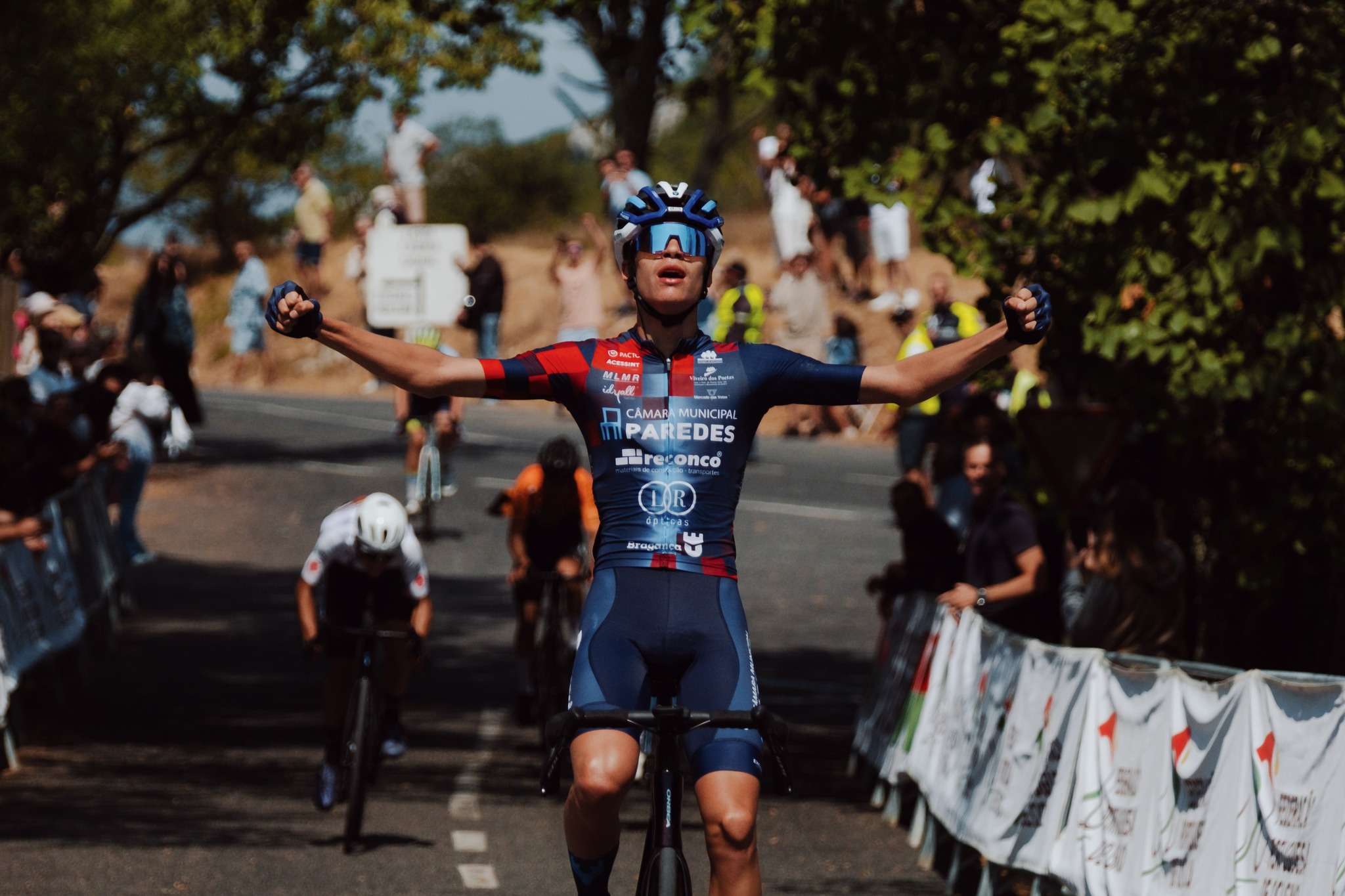 Guilherme Lameira conquistou o Alto do Montejunto na etapa final da Volta a Portugal de Cadetes