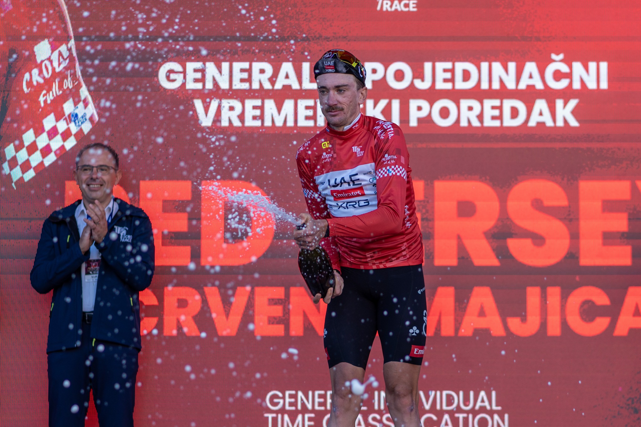 Brandon McNulty é o novo camisola vermelha da CRO Race
