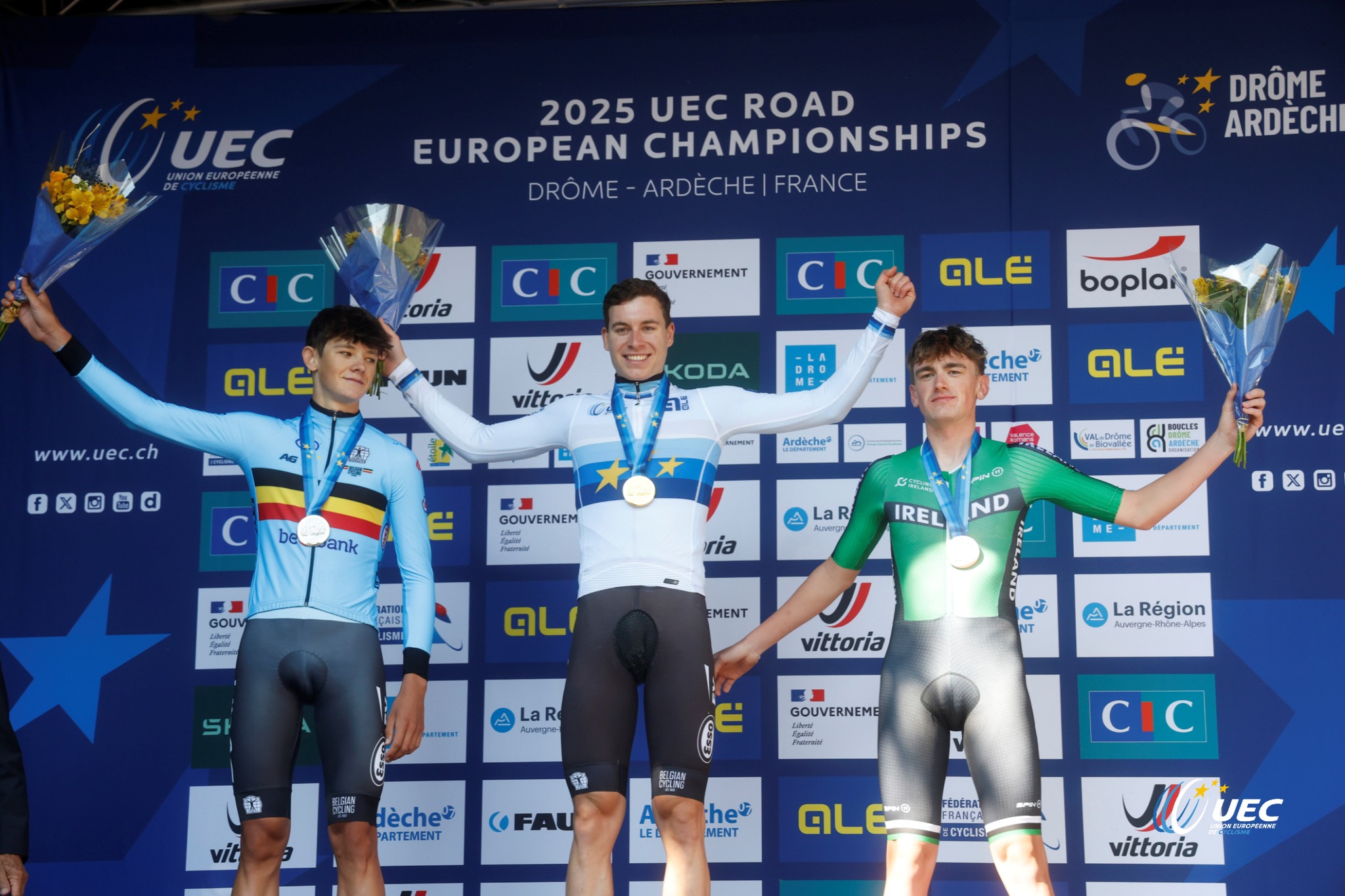 O pódio dos Sub-23 masculinos no contrarrelógio dos Campeonatos da Europa com Matisse van Kerckhove, Jonathan Vervenne e Adam Rafferty