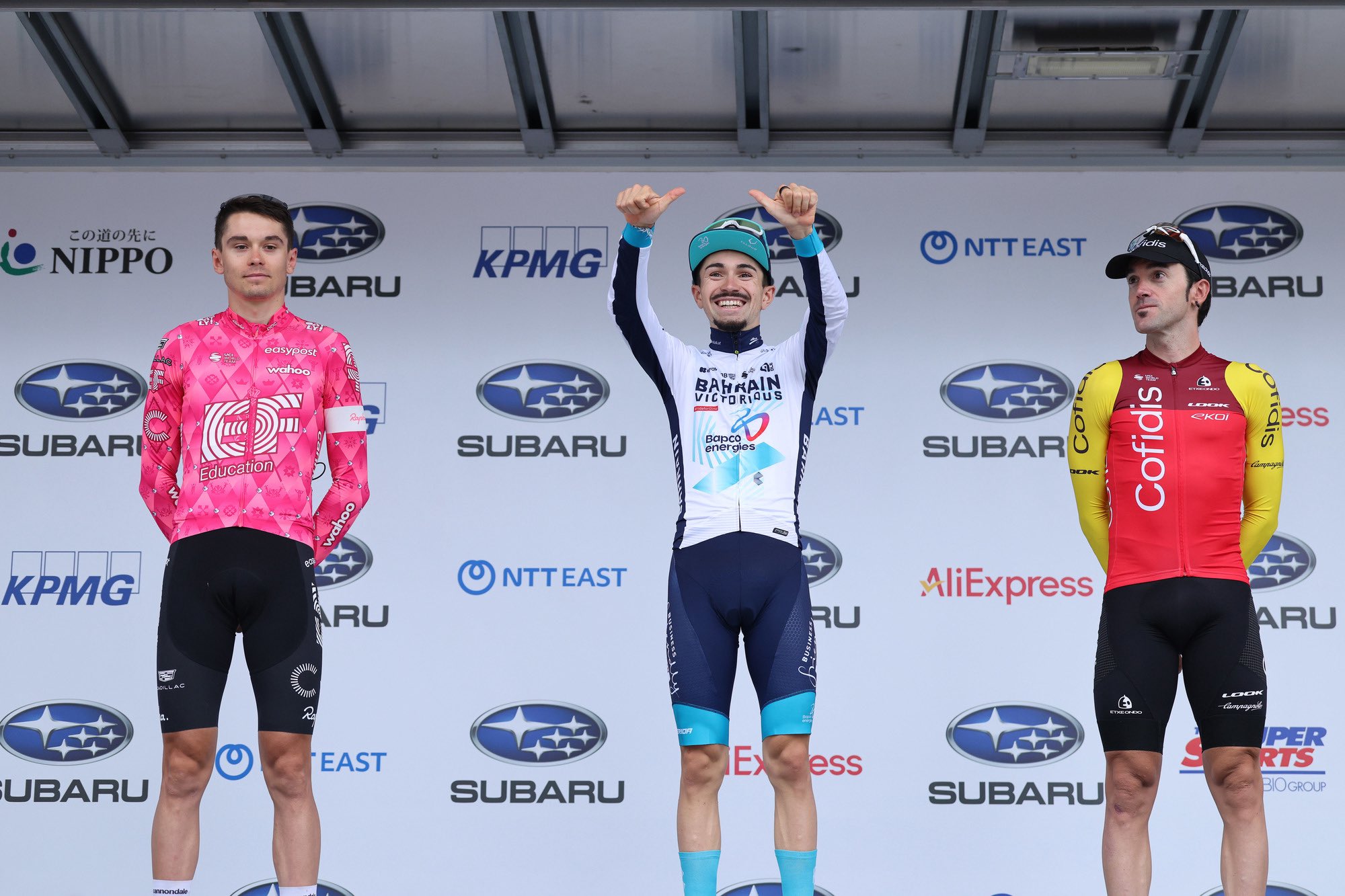 O pódio da Japan Cup com Alex Baudin, Lenny Martinez e Ion Izagirre