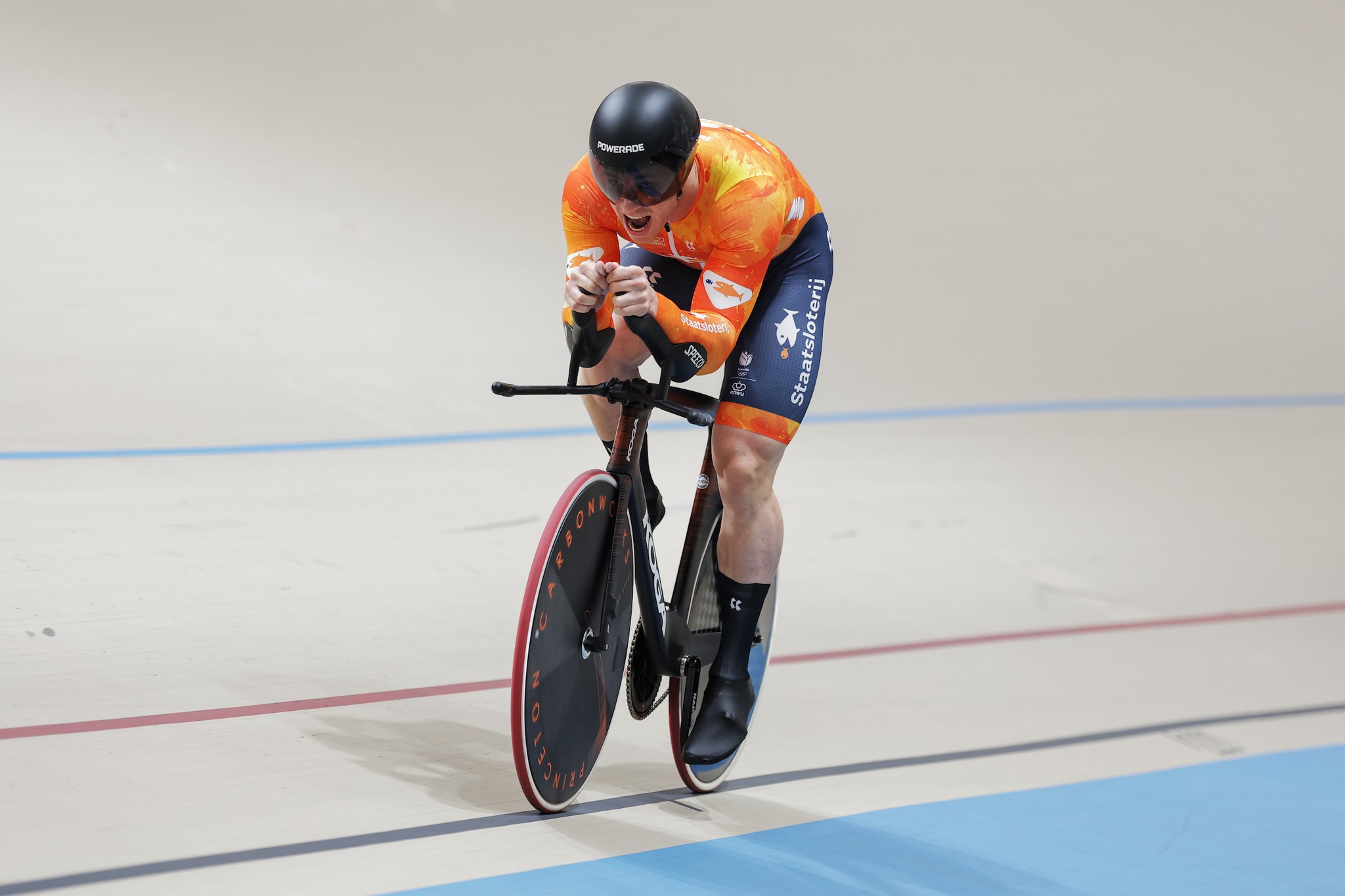 Harrie Lavreysen continua a fazer história nos Campeonatos do Mundo de Pista