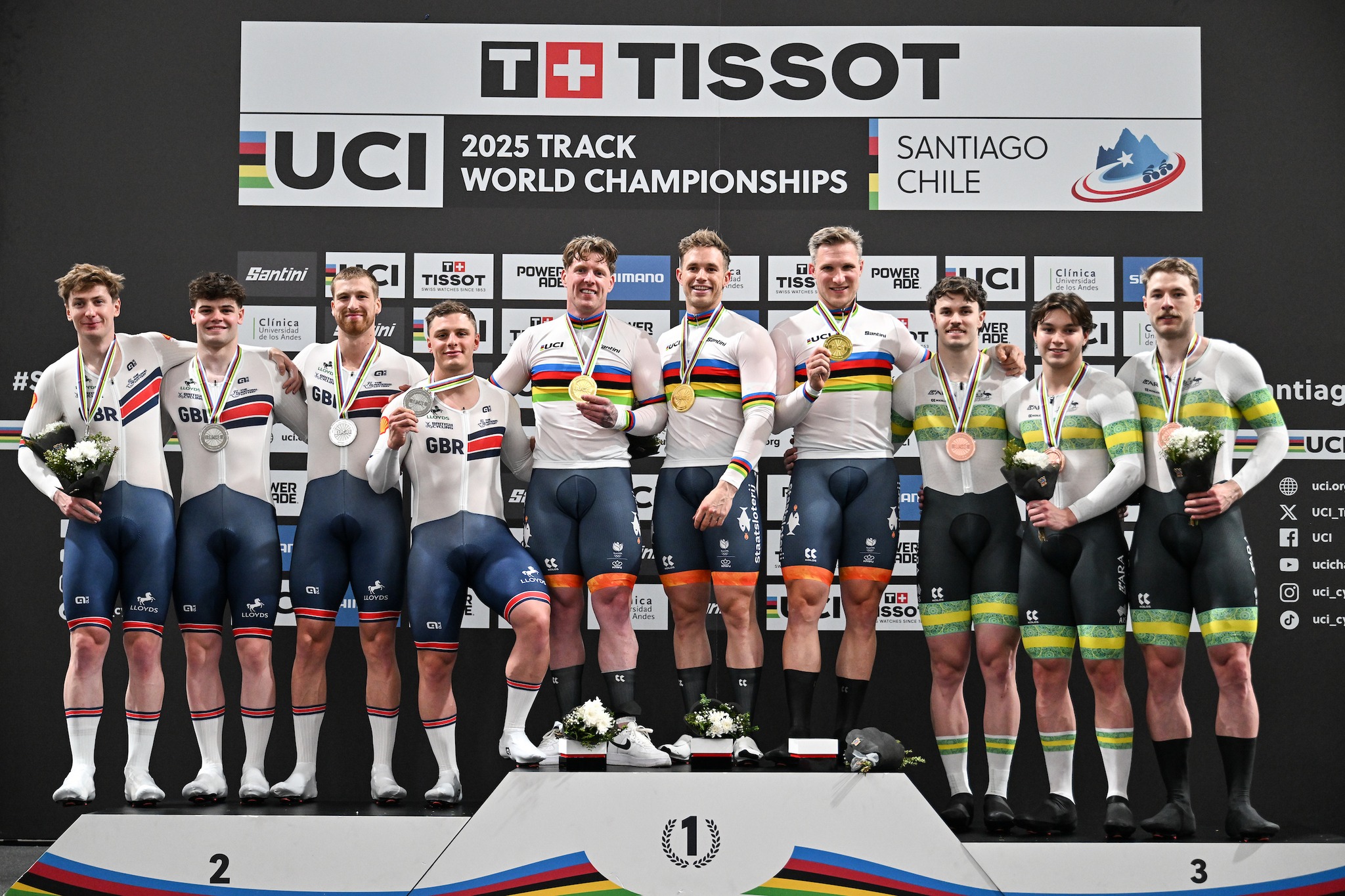 O pódio do Sprint Coletivo Masculino com Grã-Bretanha, Países Baixos e Austrália (Foto: UCI)