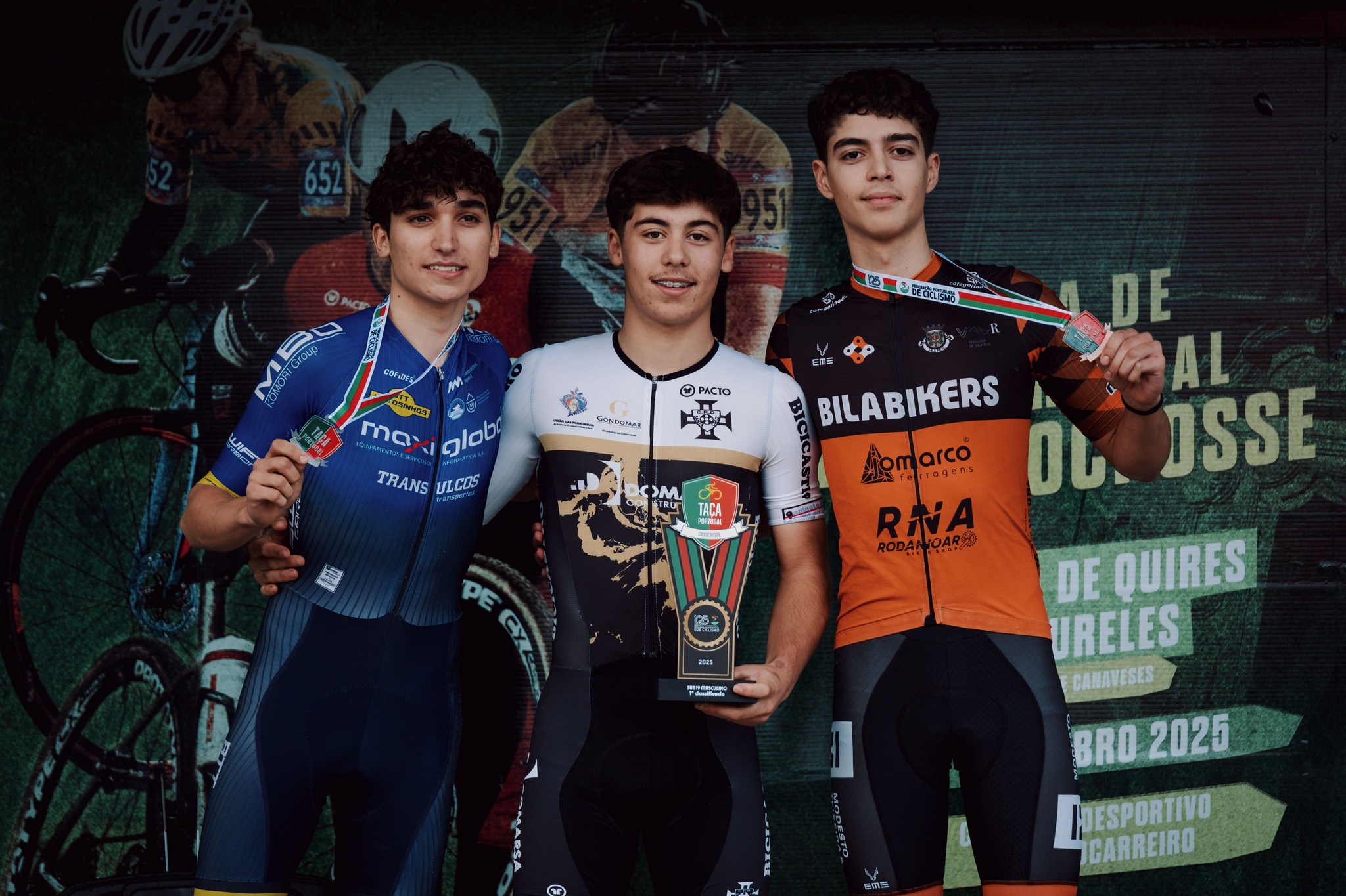 O pódio da Taça de Portugal de Ciclocrosse dos juniores masculinos com Hugo Ramalho, João Vigário e Rodrigo Matos
