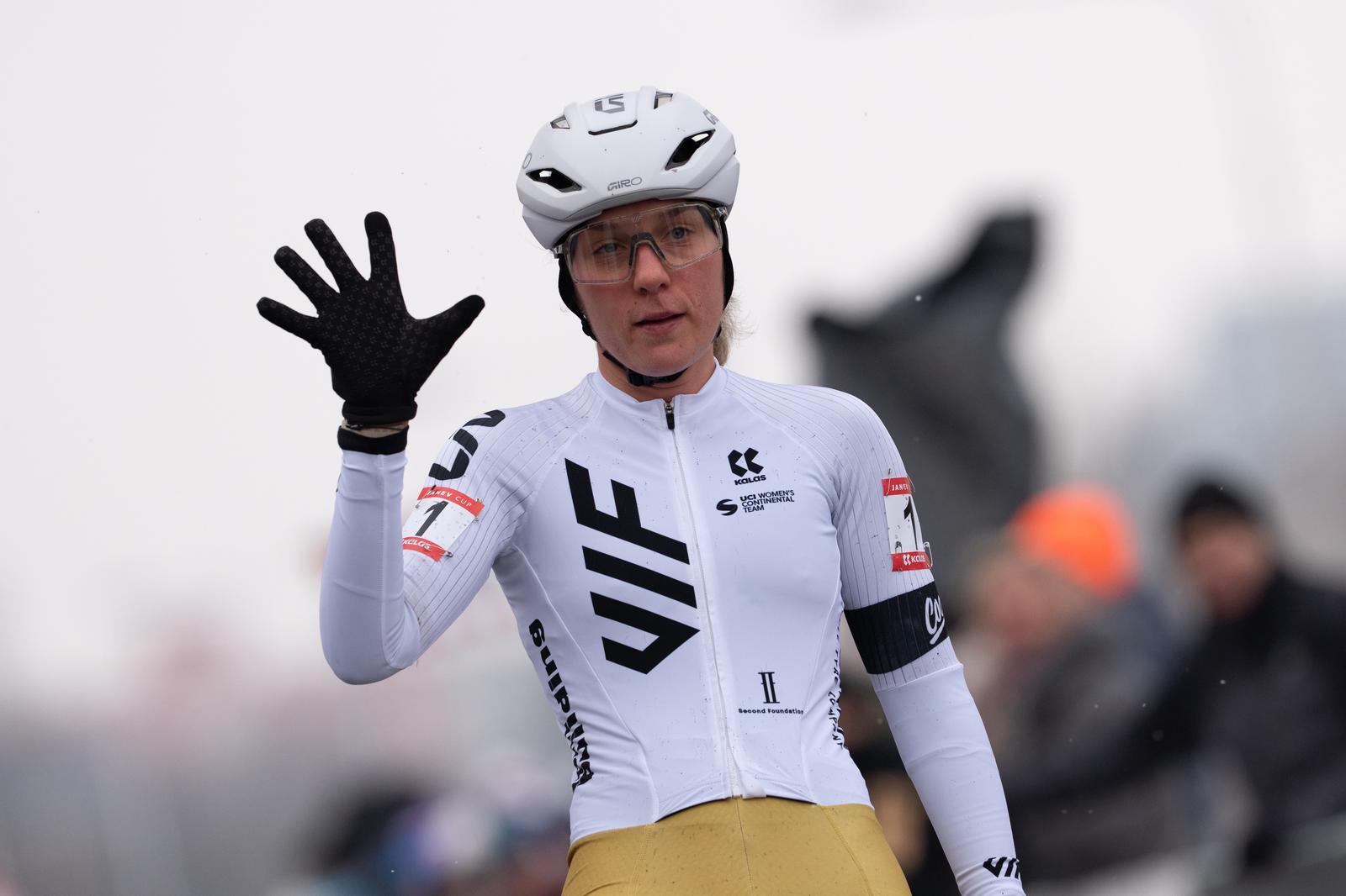 Kristyna Zemanova continua a fazer história nos Campeonatos Nacionais de Ciclocrosse da Chéquia (Foto: Czech Cycling Federation)